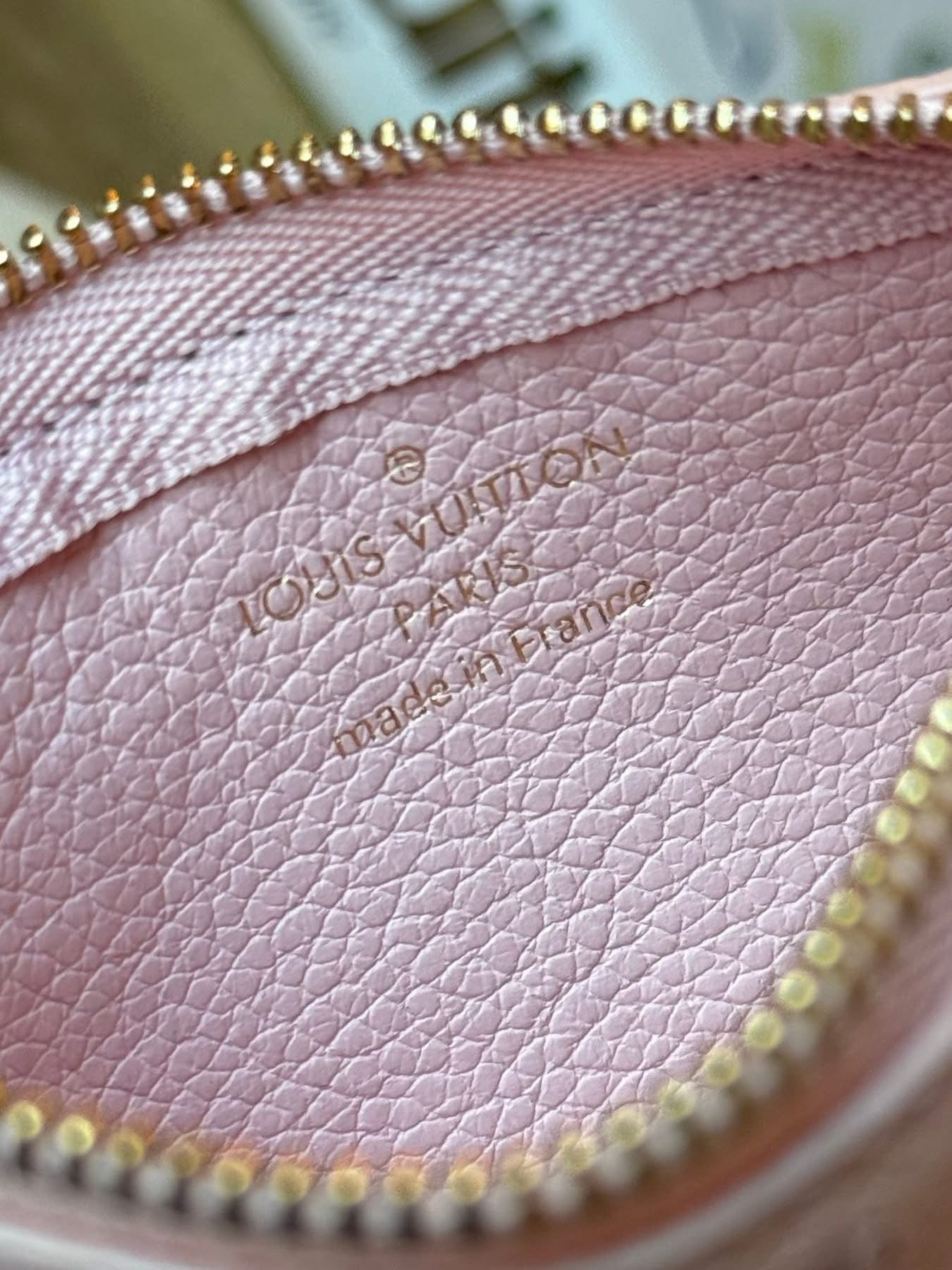 LV Broderies Key Pouch Pink