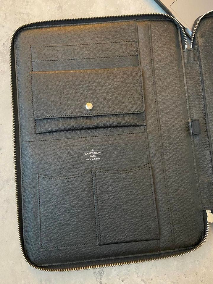 LV Damier Graphite Document Holder