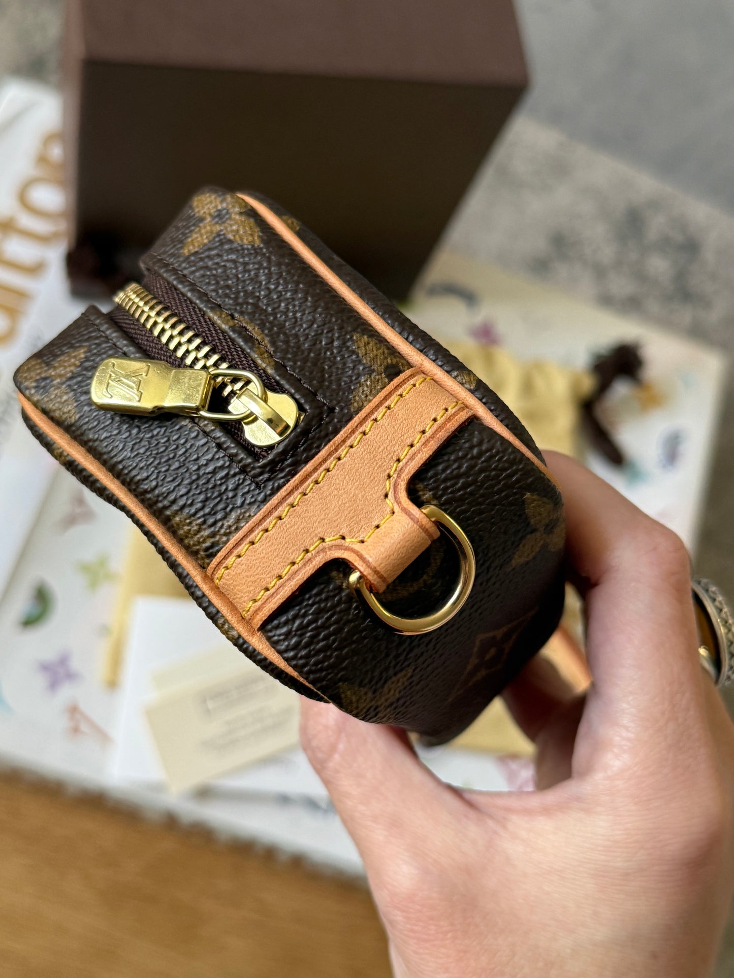 LV Wapity Pouch
