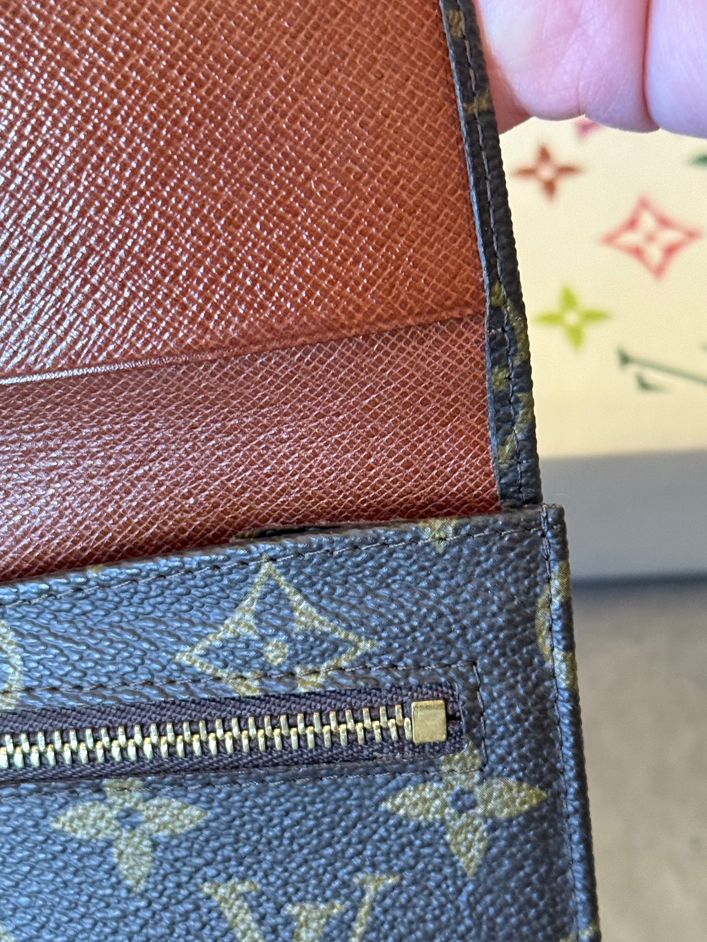 LV Rabat 23 Clutch