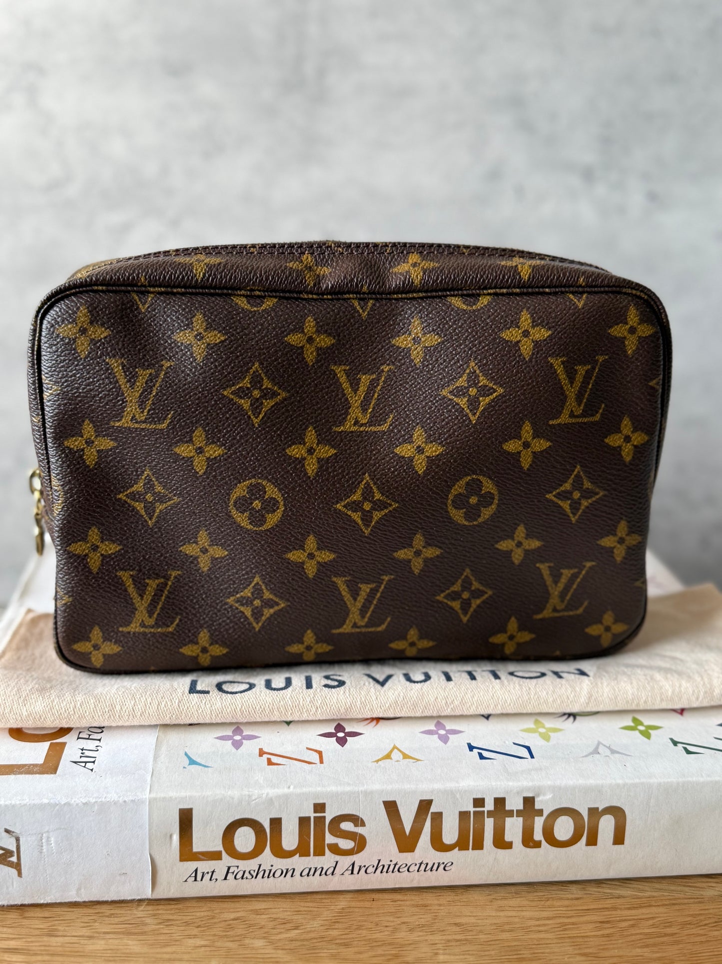 LV Trousse 23 (Newer Model)