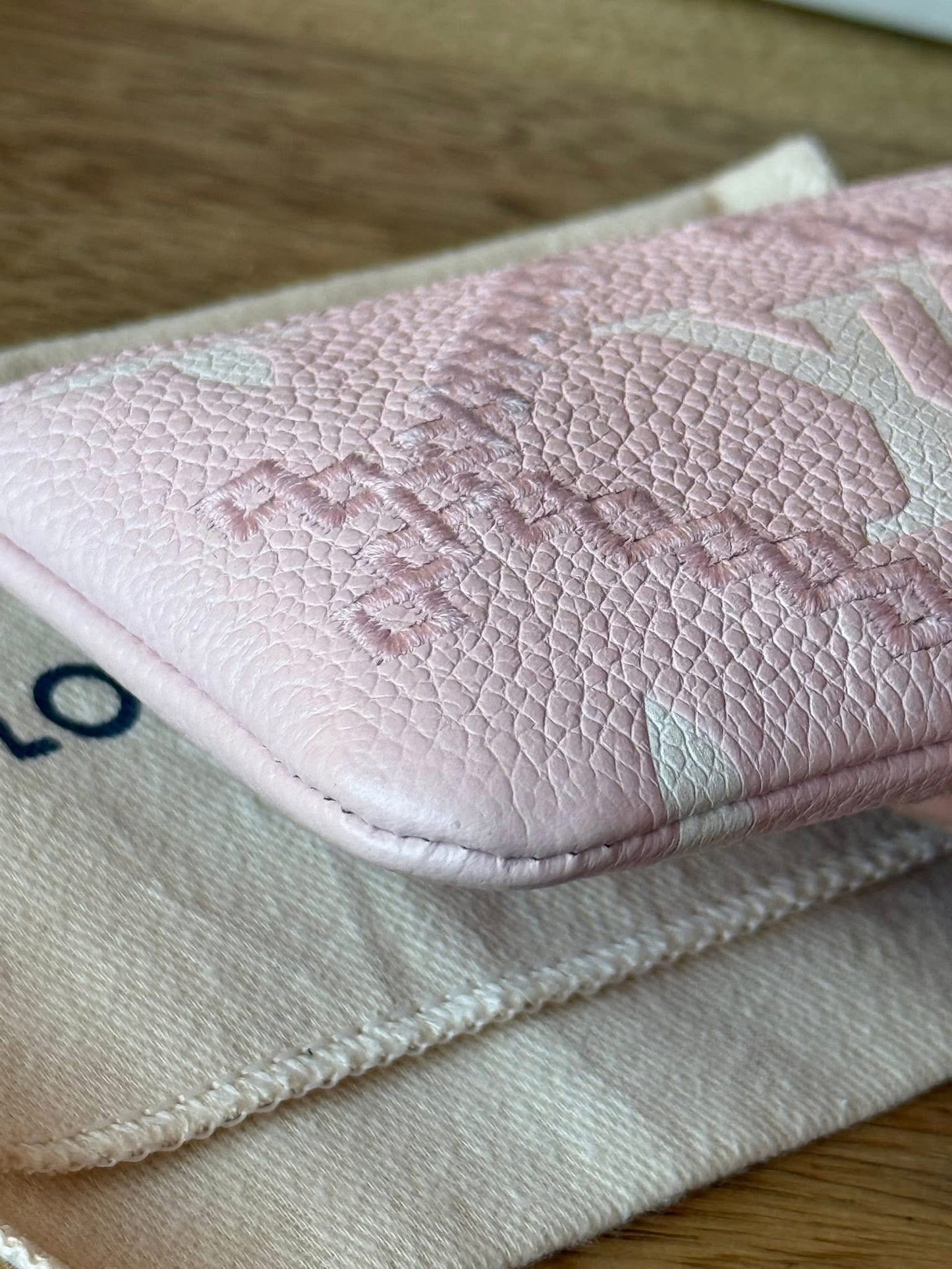 LV Broderies Key Pouch Pink