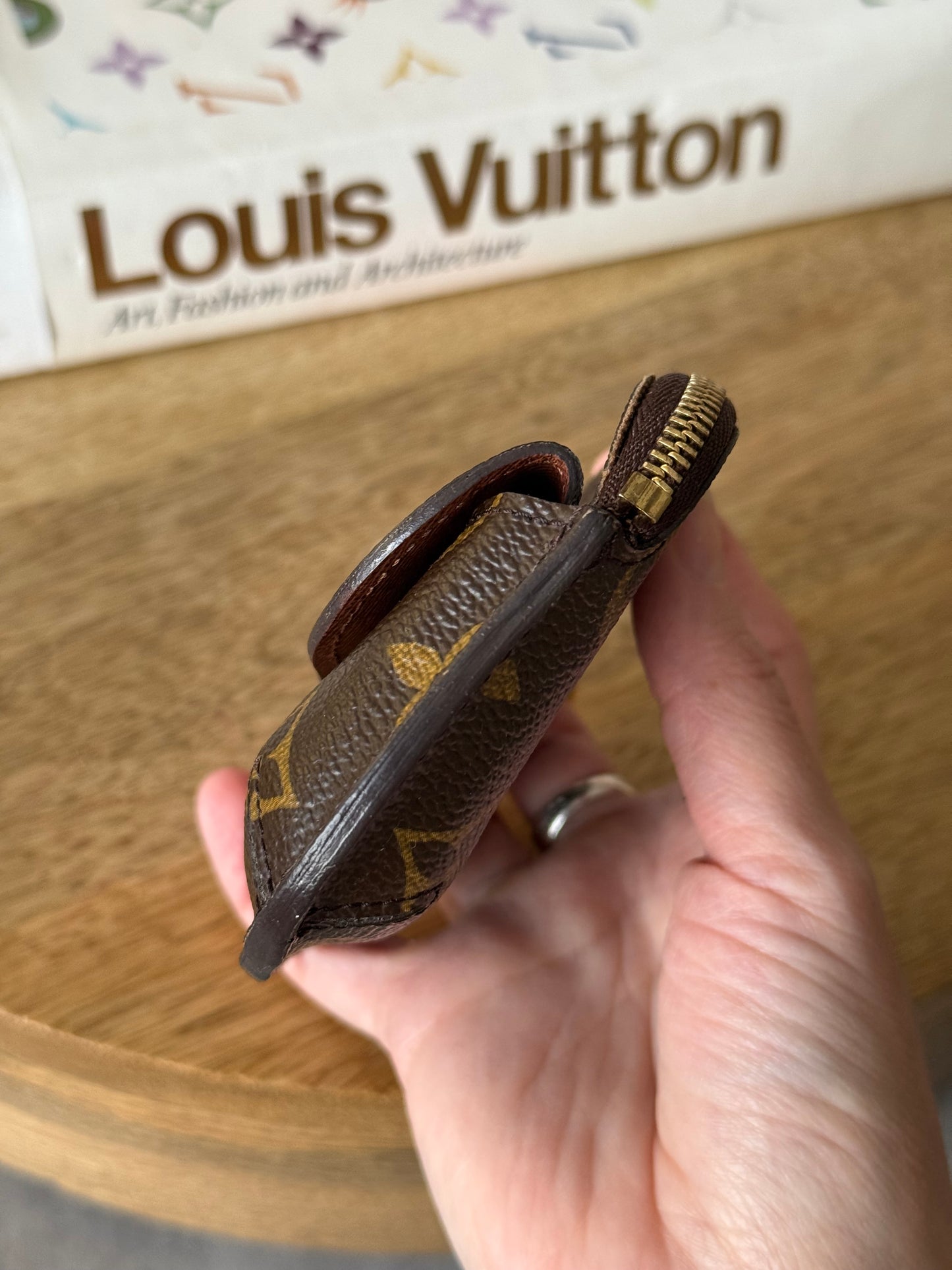 LV Schilling Pouch