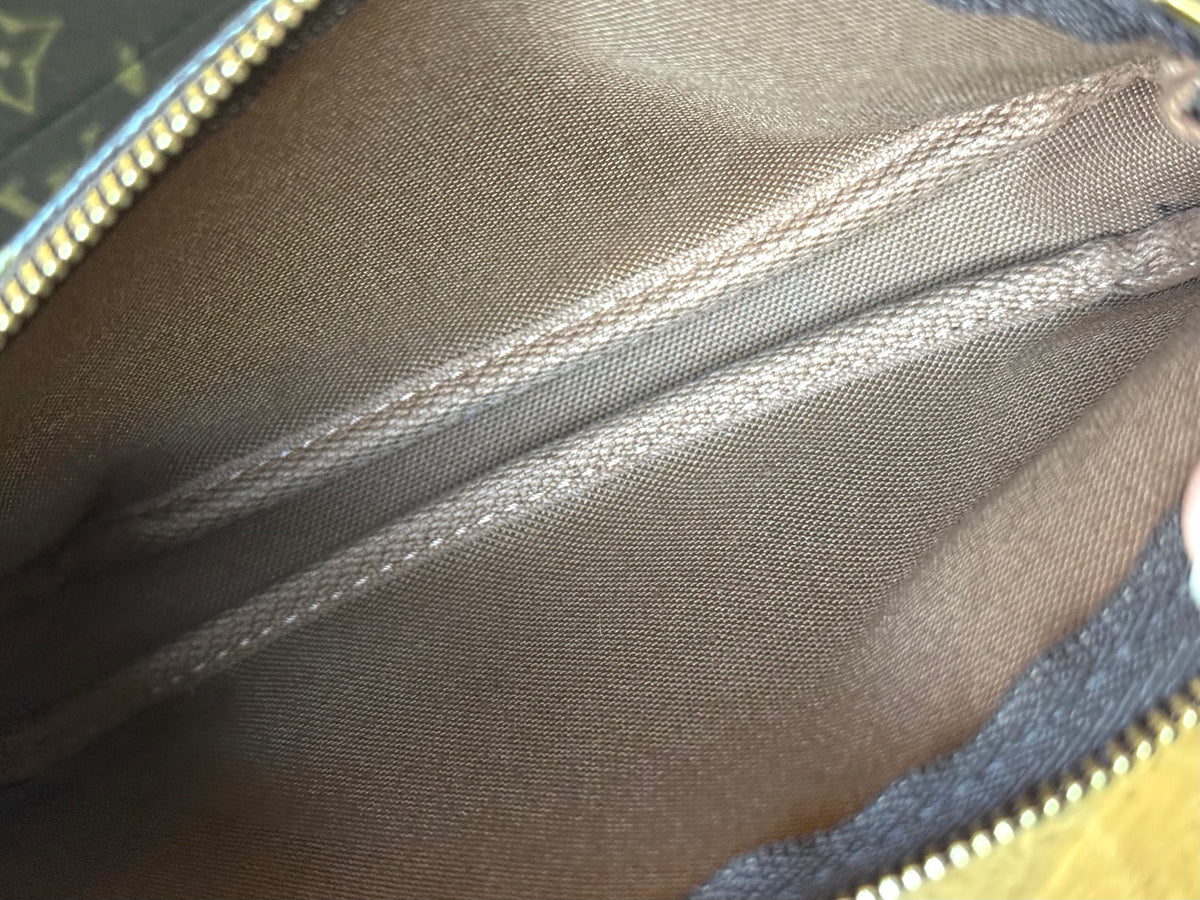 LV Bucket Pochette Monogram