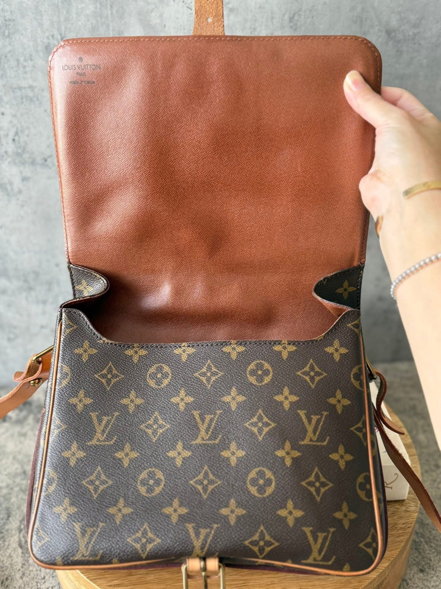 LV Cartouchiere GM