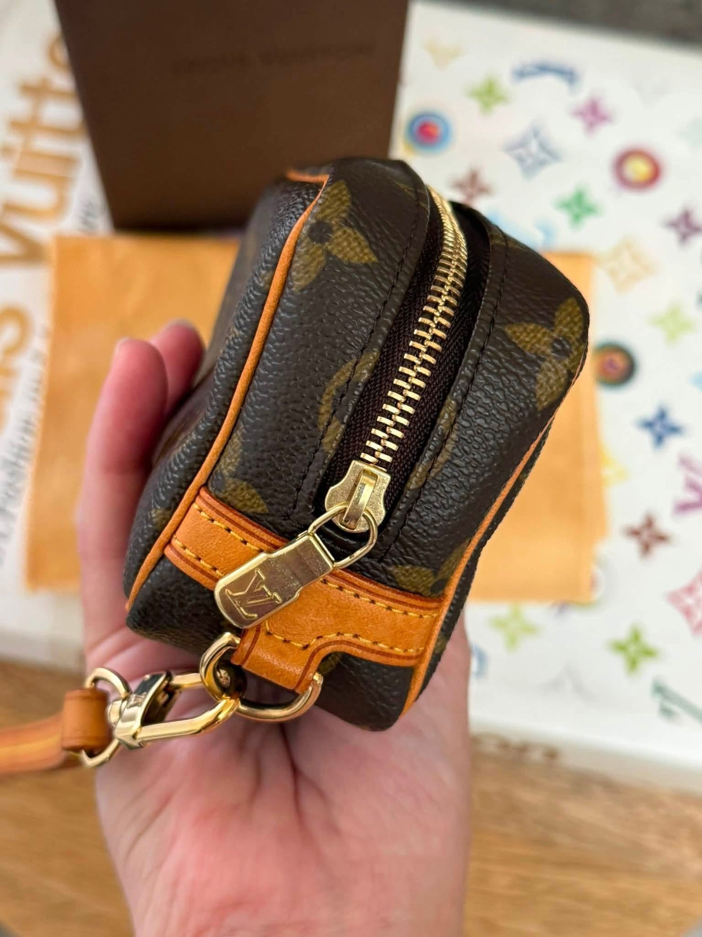 LV Wapity Pouch