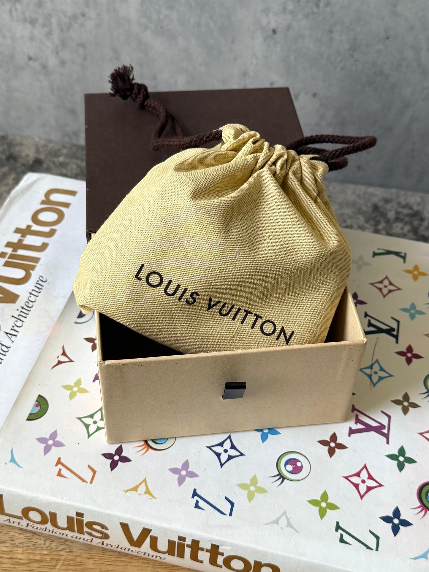 LV Wapity Pouch