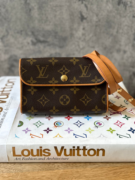 LV Pochette Florentine