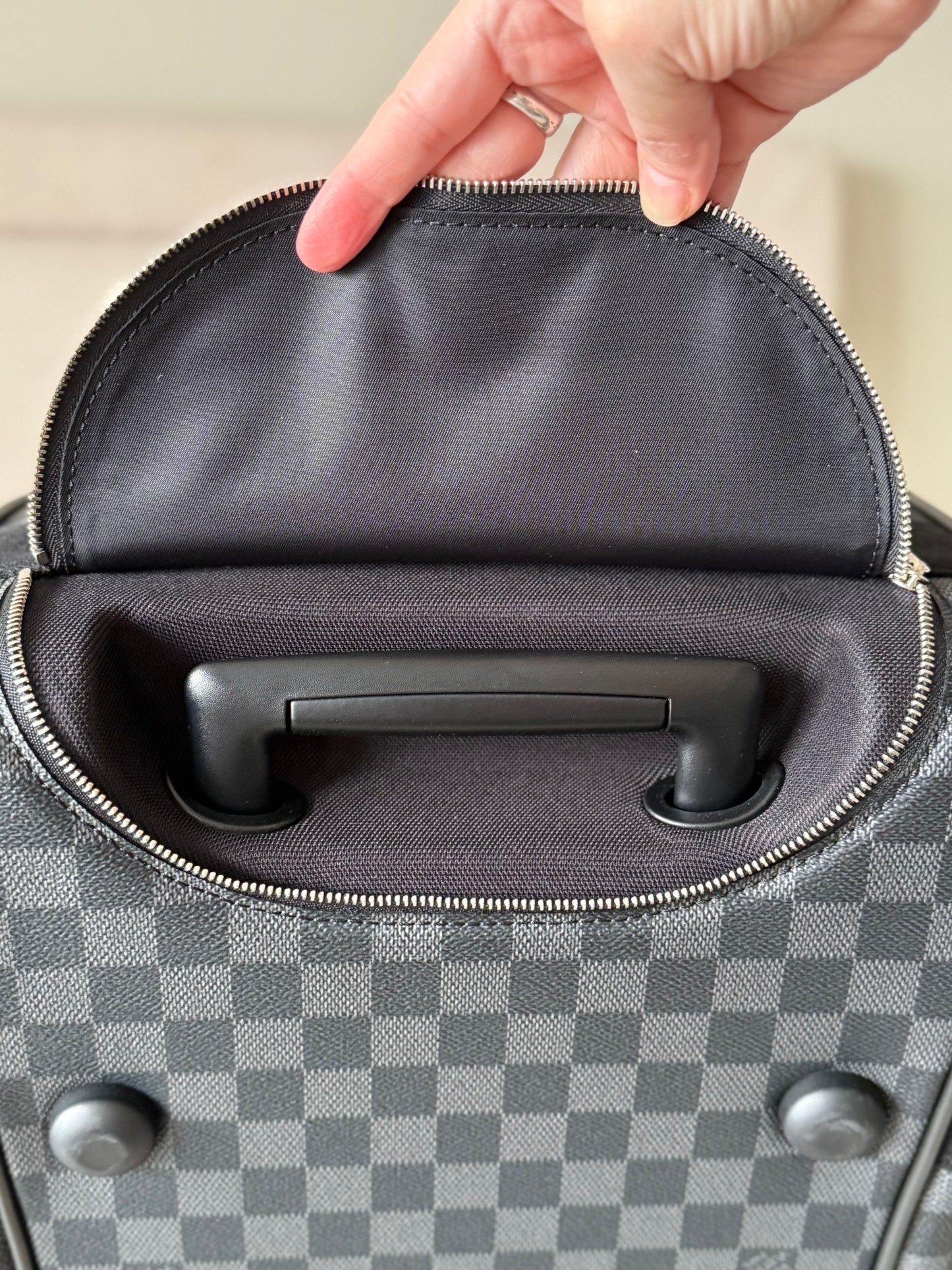 Neo Eole 55 Graphite Rolling bag