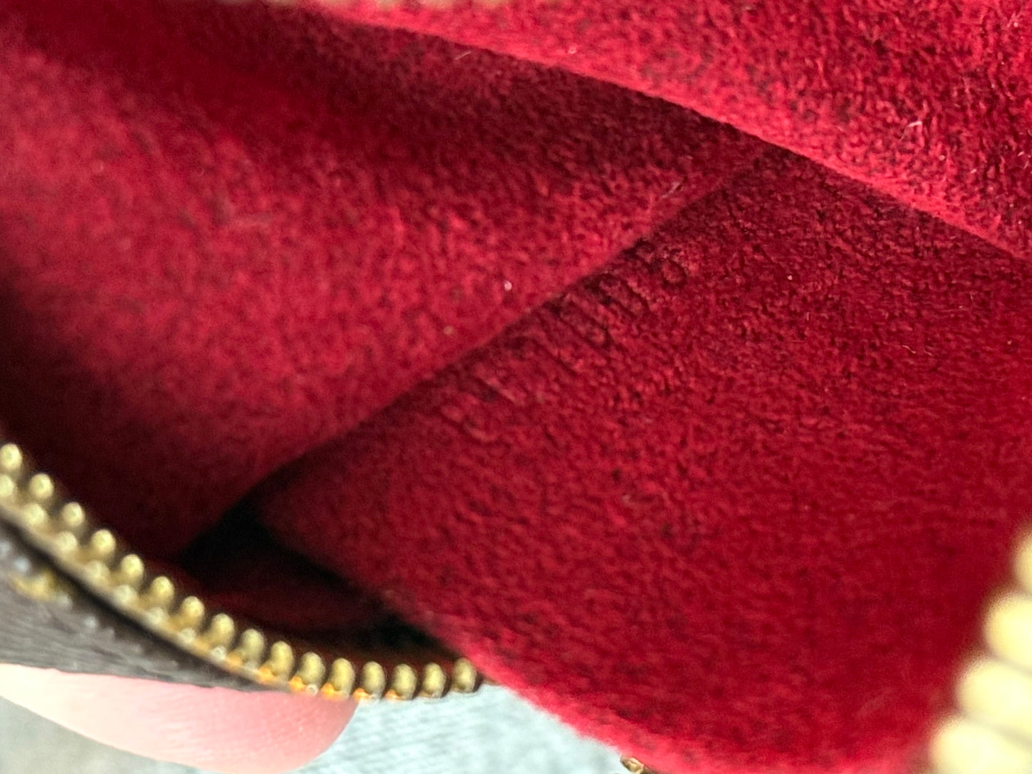 LV Wapity Pouch