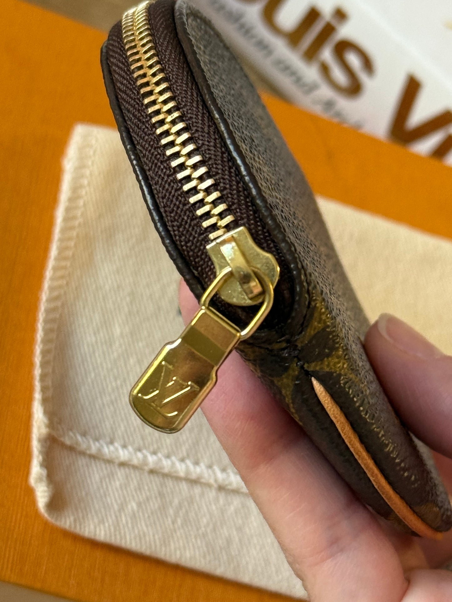 LV Round Coin Pouch