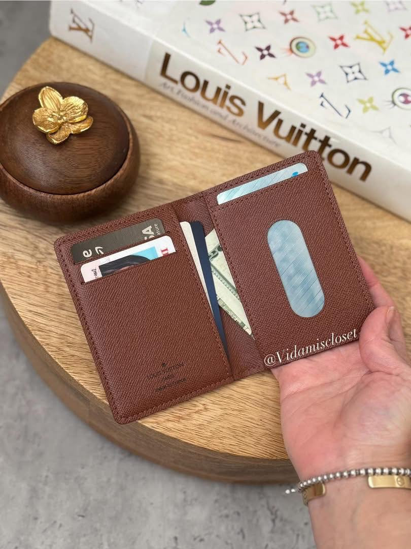 LV Pocket organizer