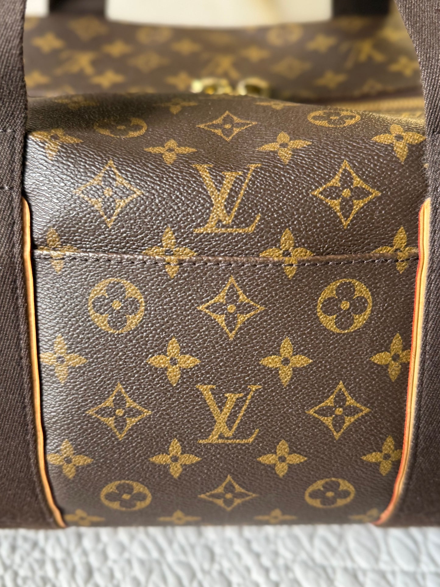 LV Weekender Beaubourg MM