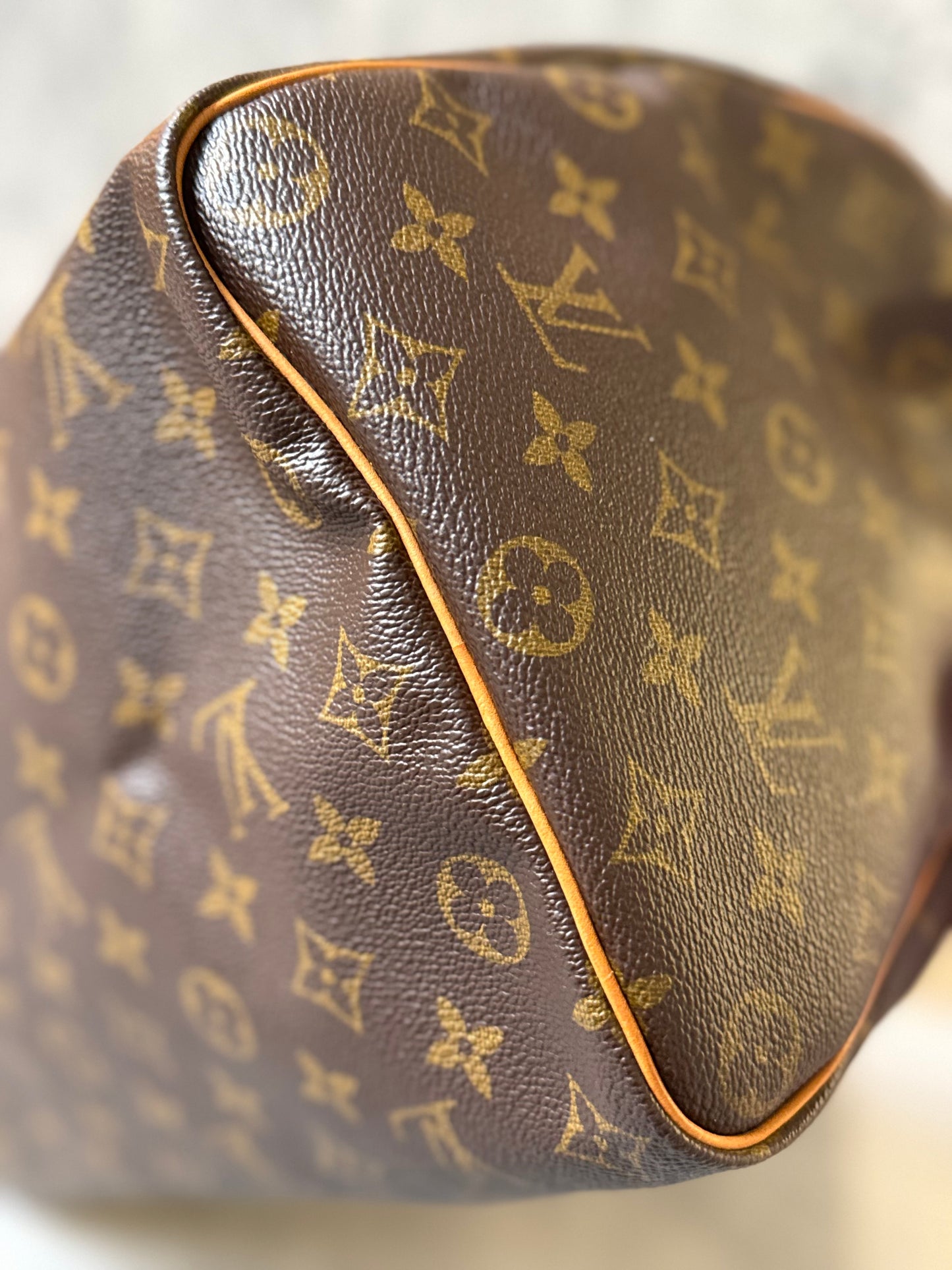 LV Speedy 35 Monogram