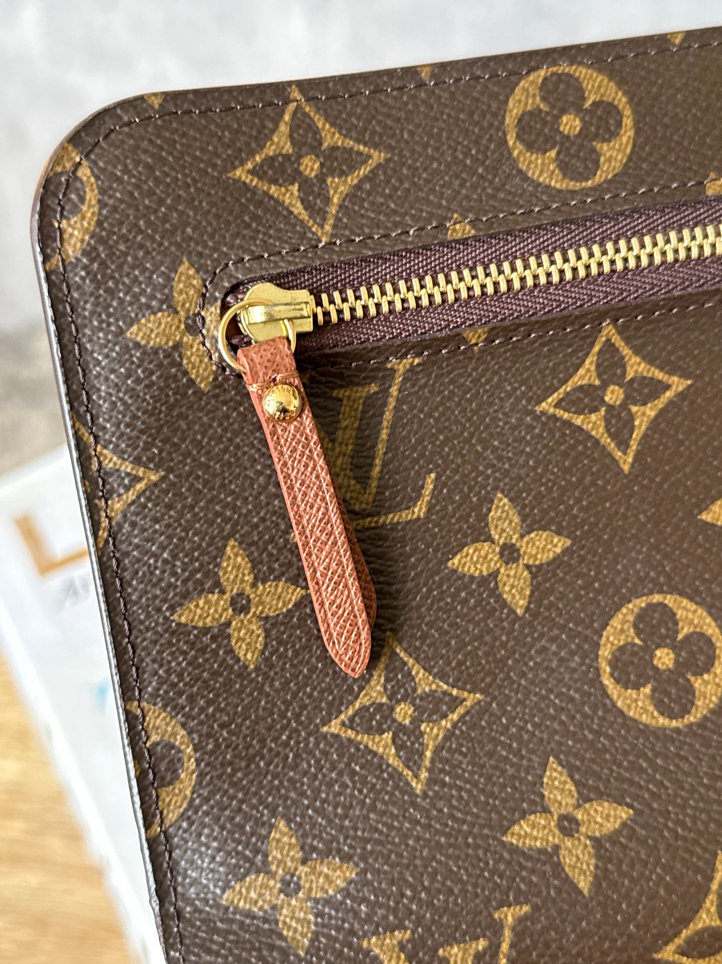 LV Insolite XL organizer wallet