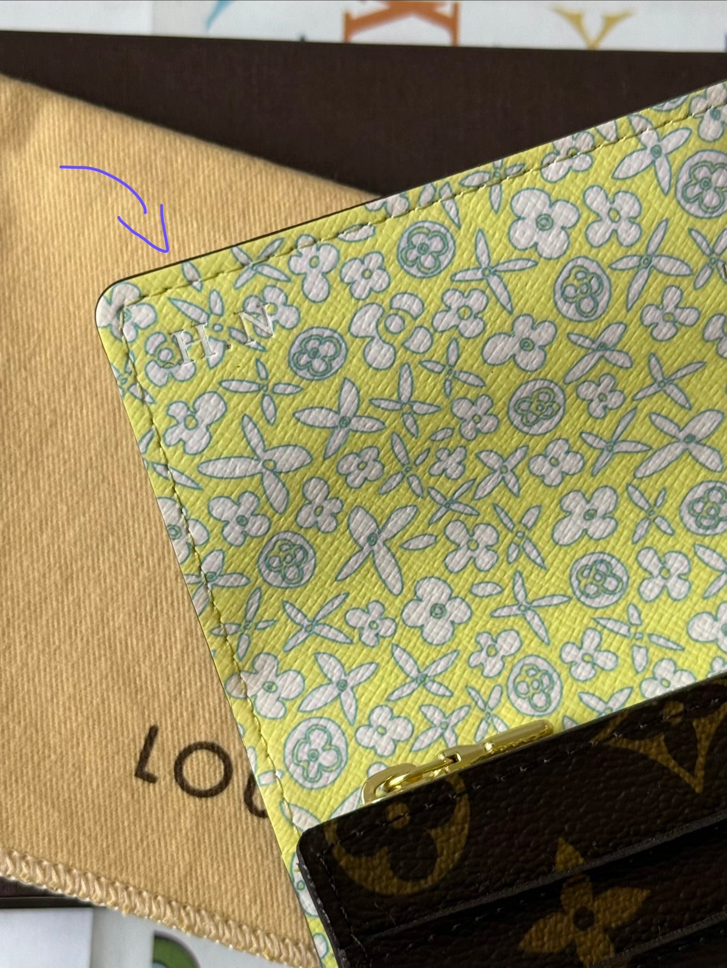 LV Sarah Wallet Fleuri
