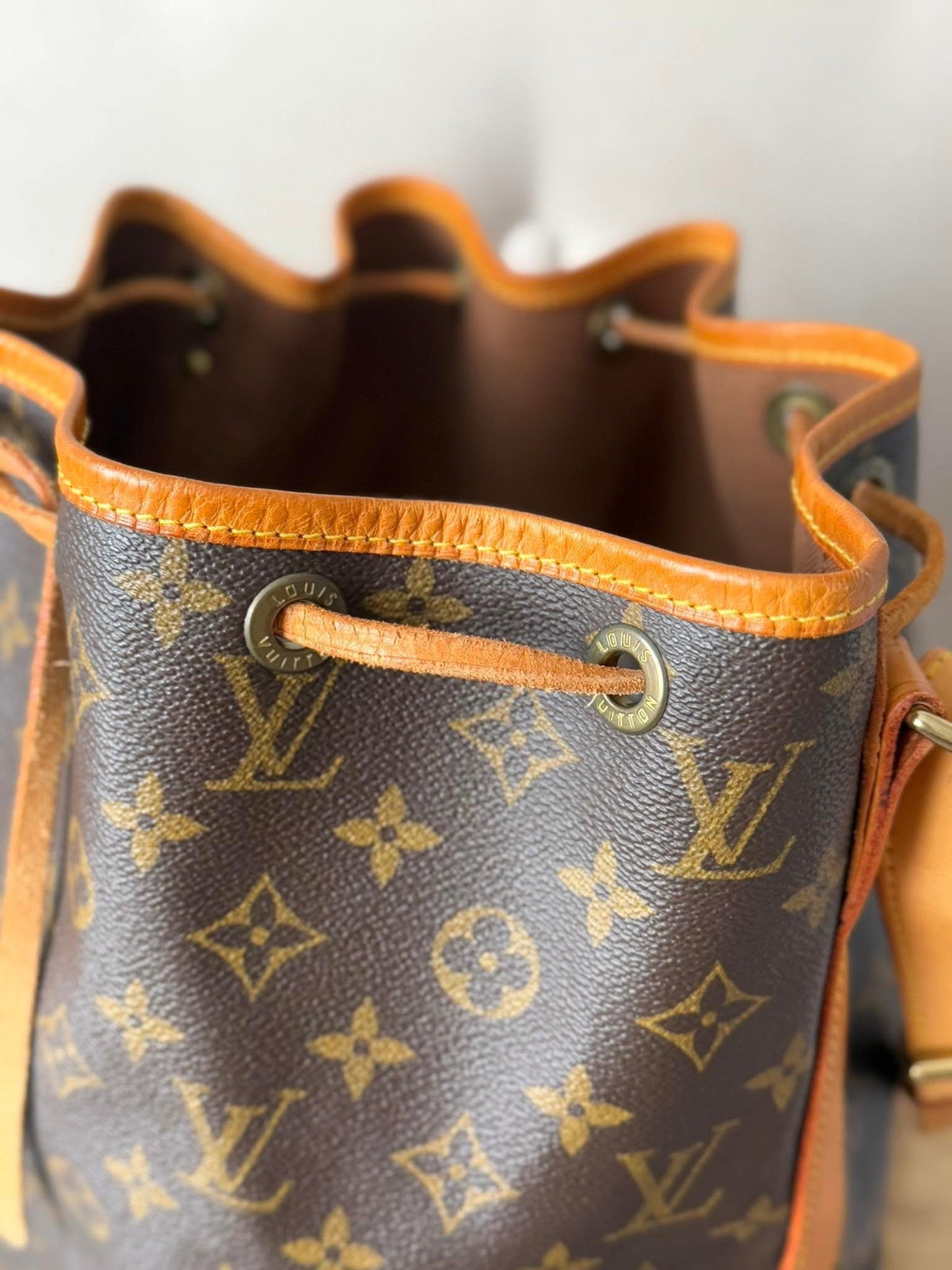 LV Noe Petit