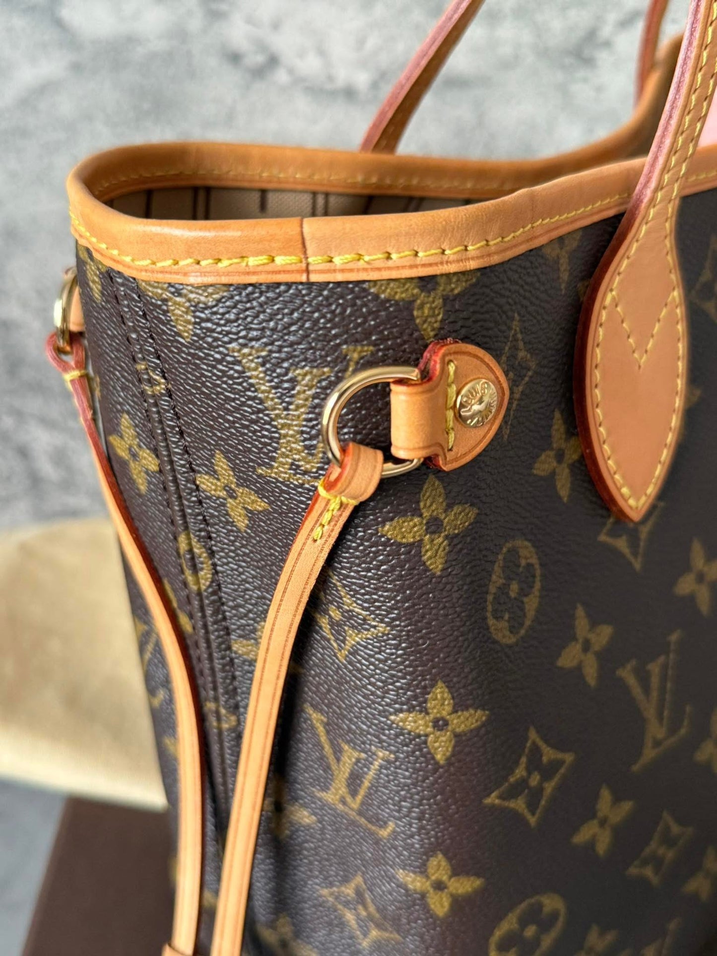 LV Neverfull PM Monigram