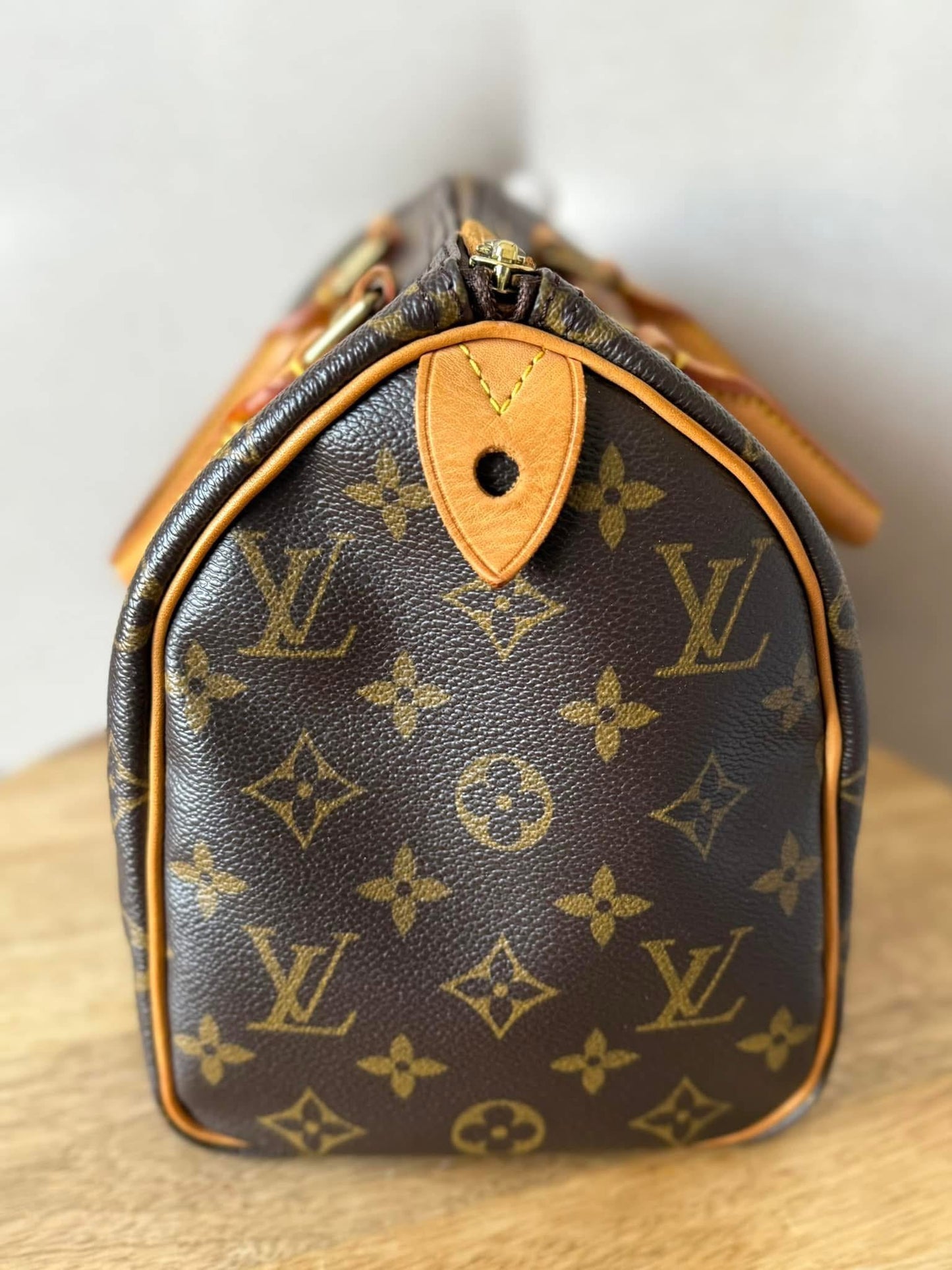 LV Speedy 25