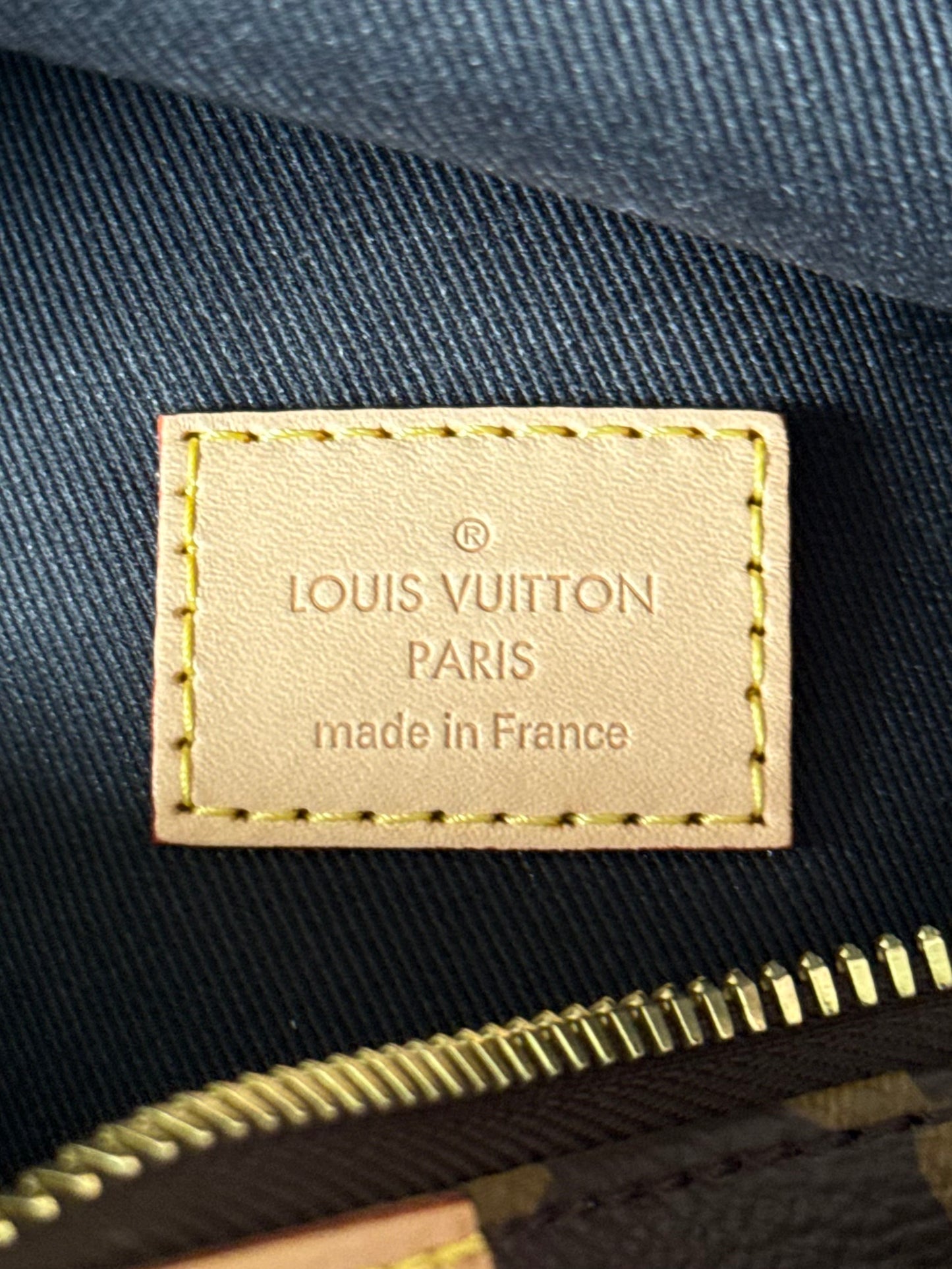LV Bumbag MM Monogram