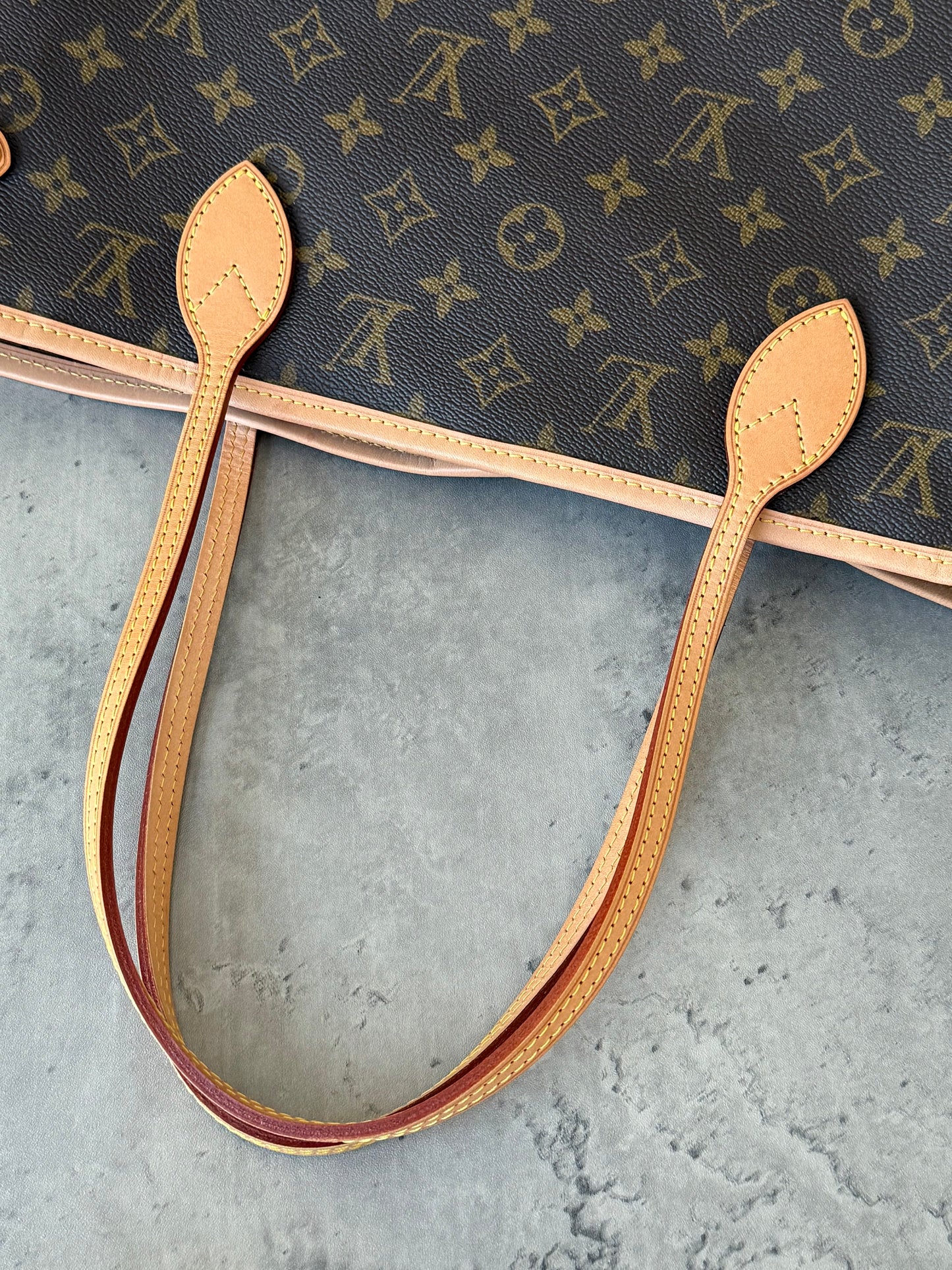 LV Neverfull MM Beige