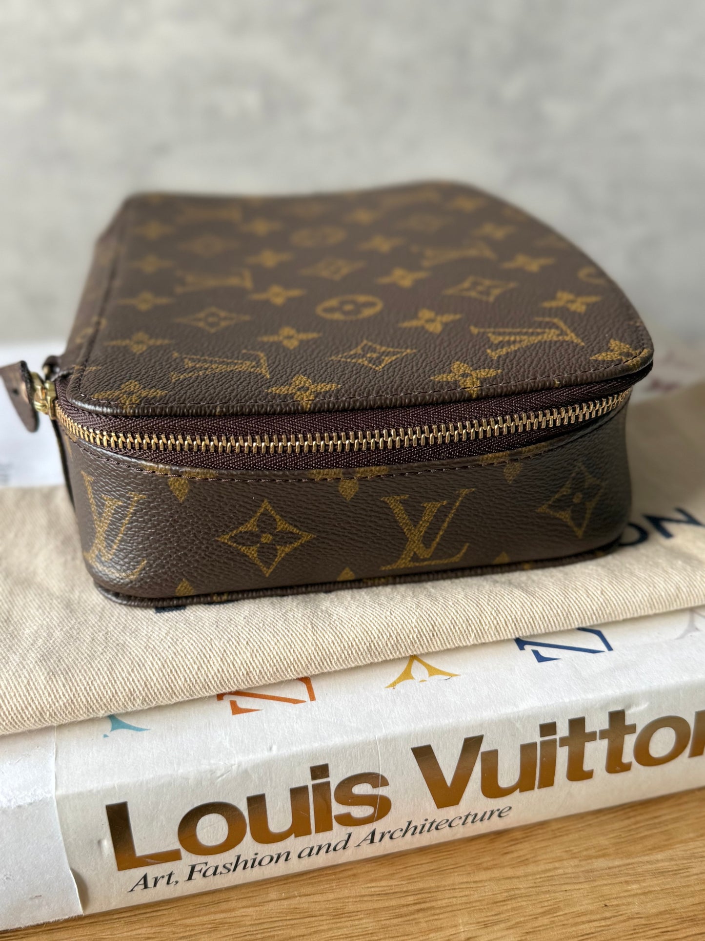 LV Monte Carlo GM Jewelry Case