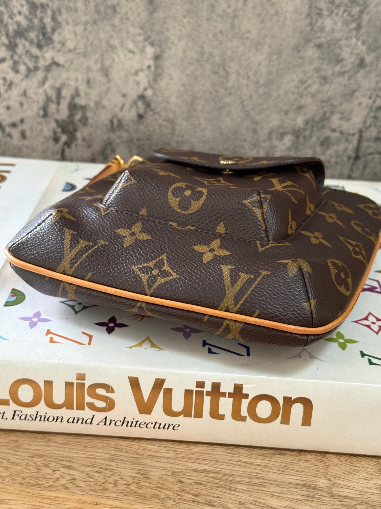 LV Partition Wristlet Pouch