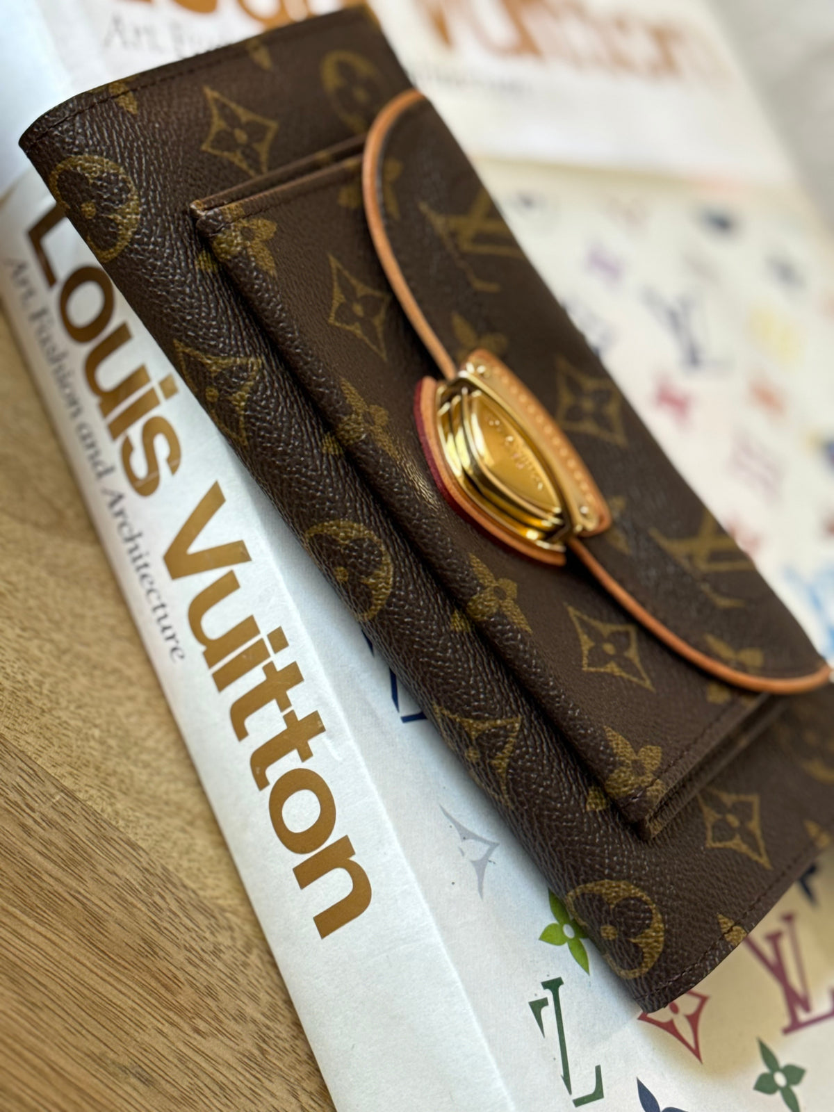 LV Astrid Wallet Clutch