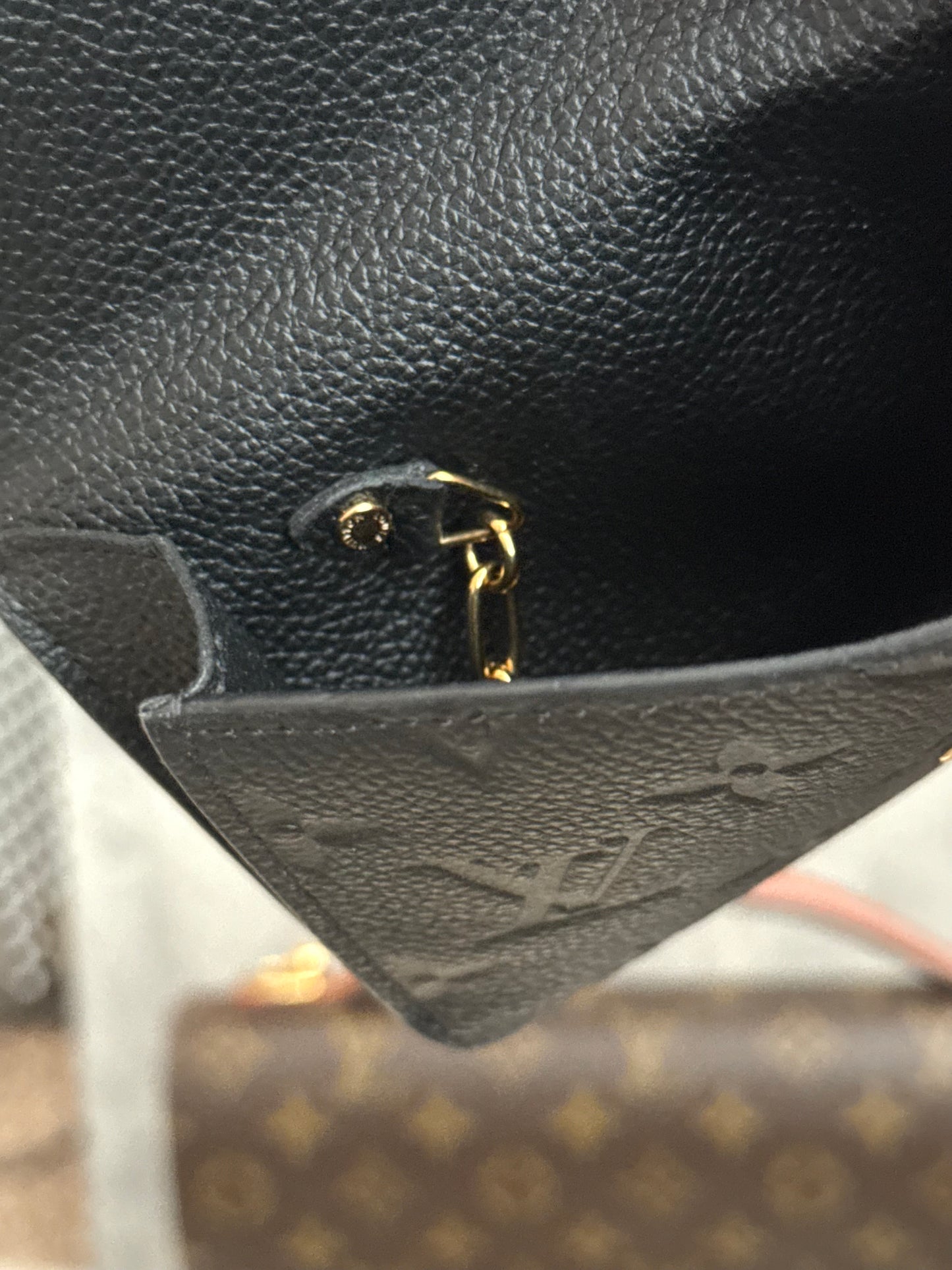 LV Empreinte Key Pouch Noir