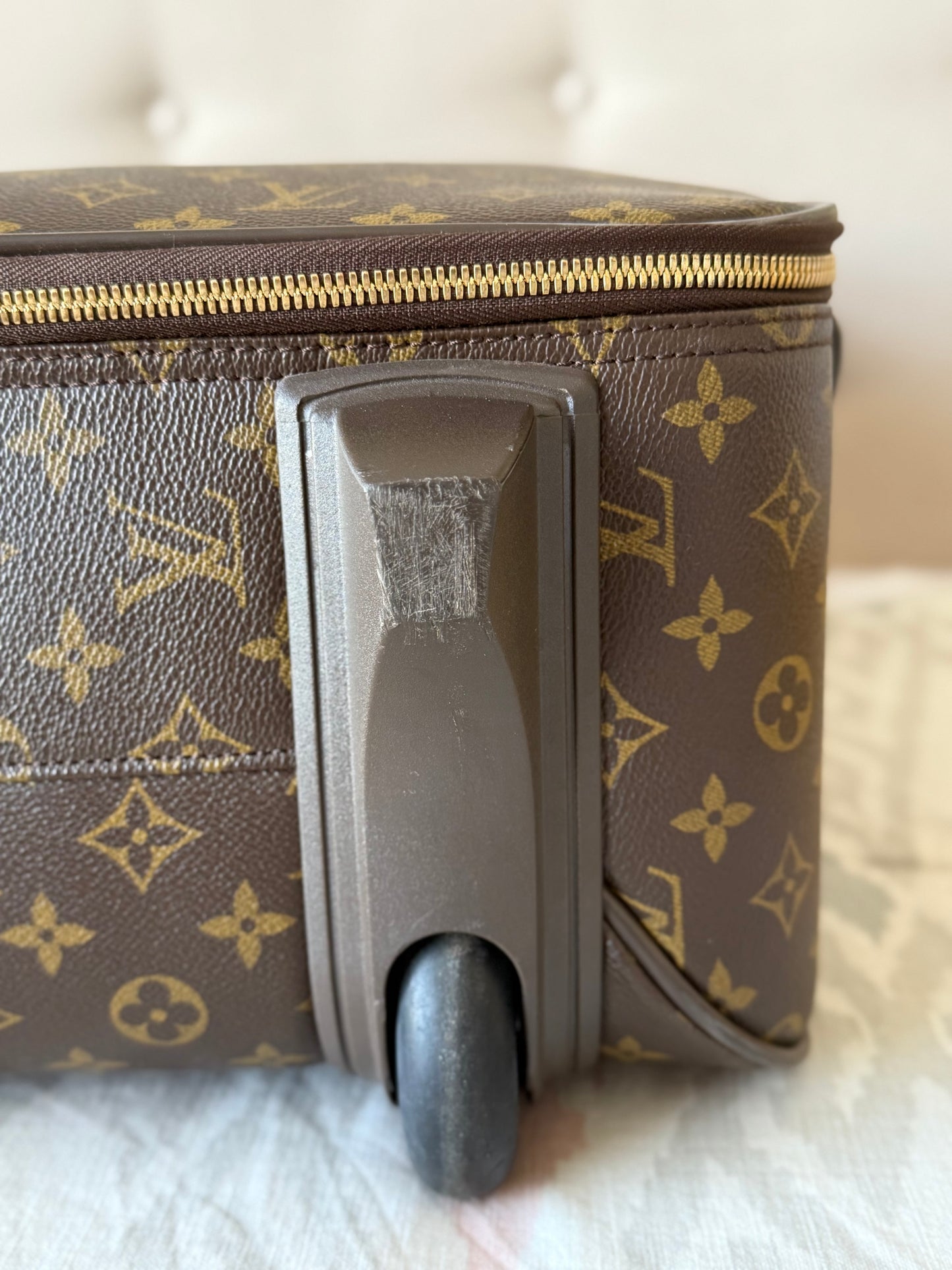 LV Pegase 55 Rolling Luggage