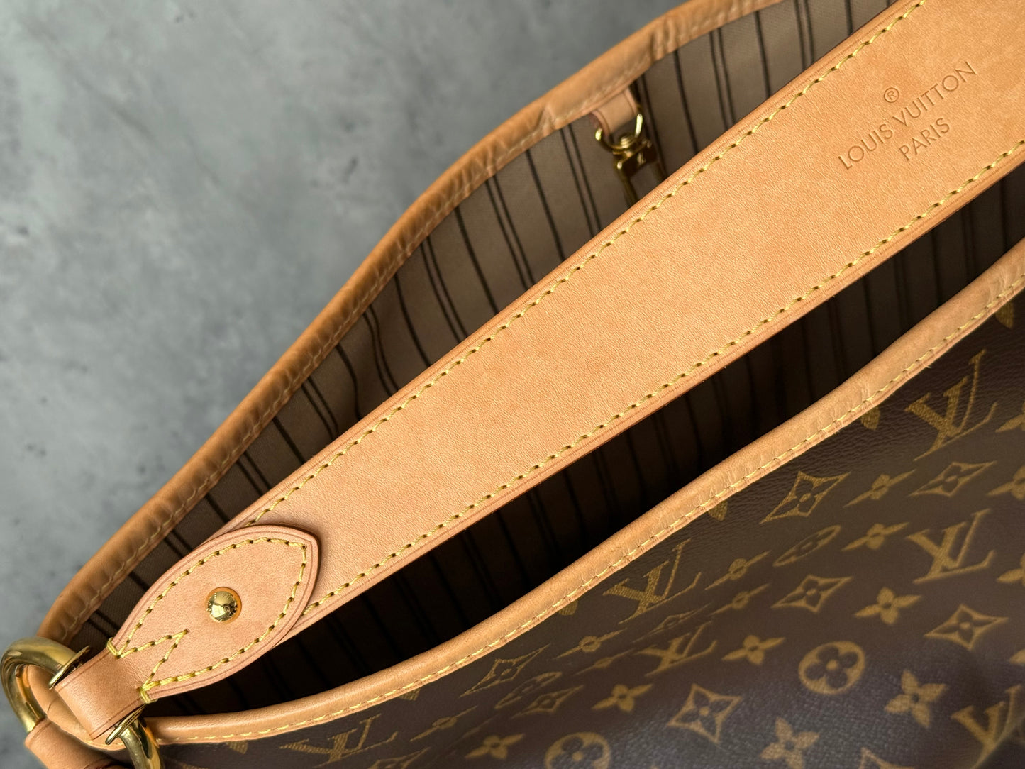 LV Delightful MM Beige