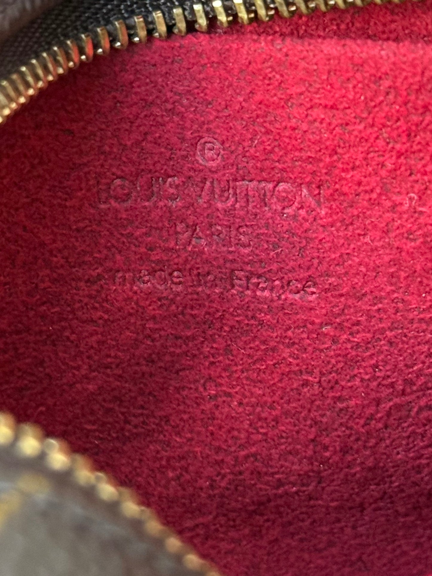 LV Wapity Pouch