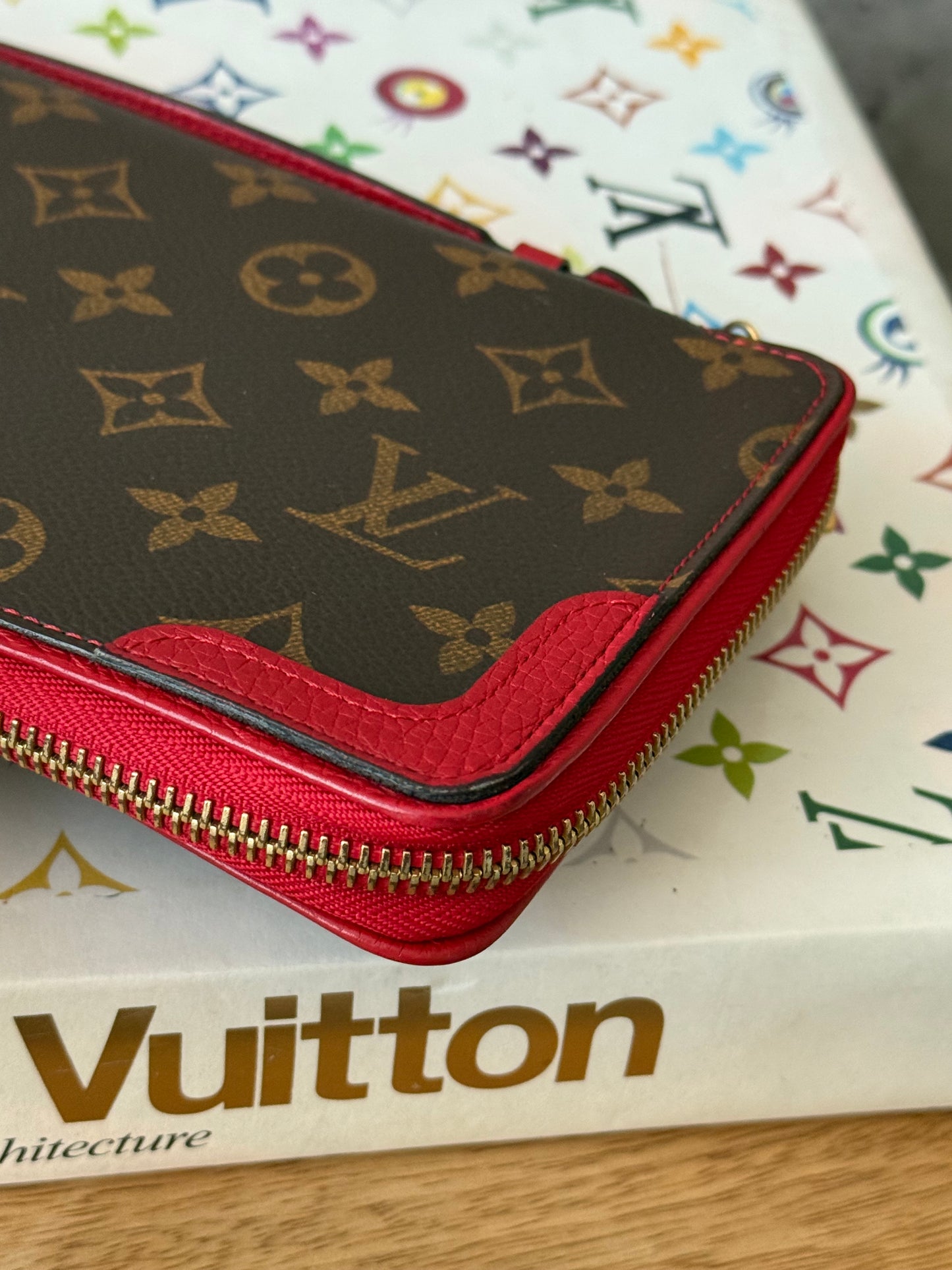 LV Cerise Daily organizer