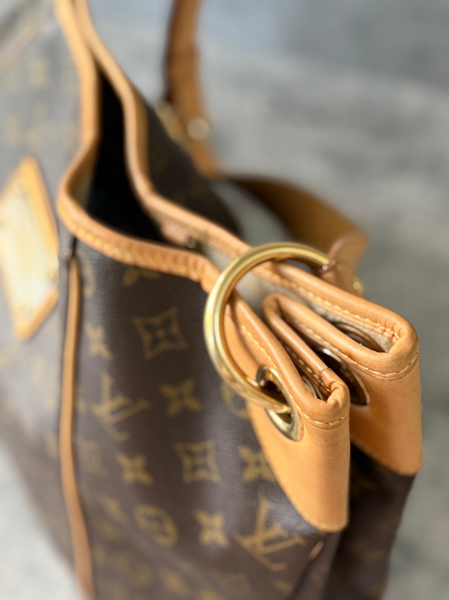 Louis Vuitton Galliera GM Monogram