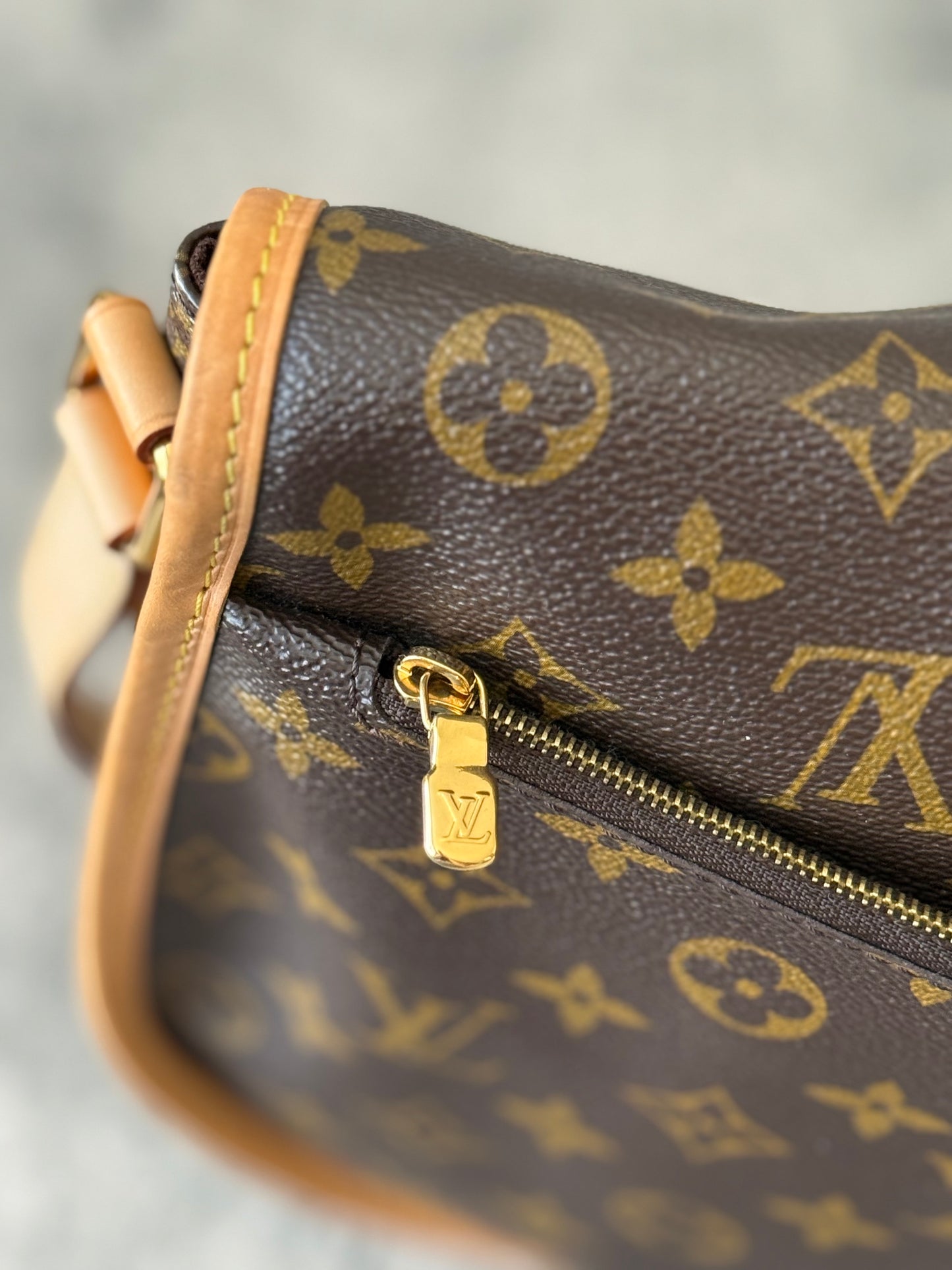 LV Menilmontant MM