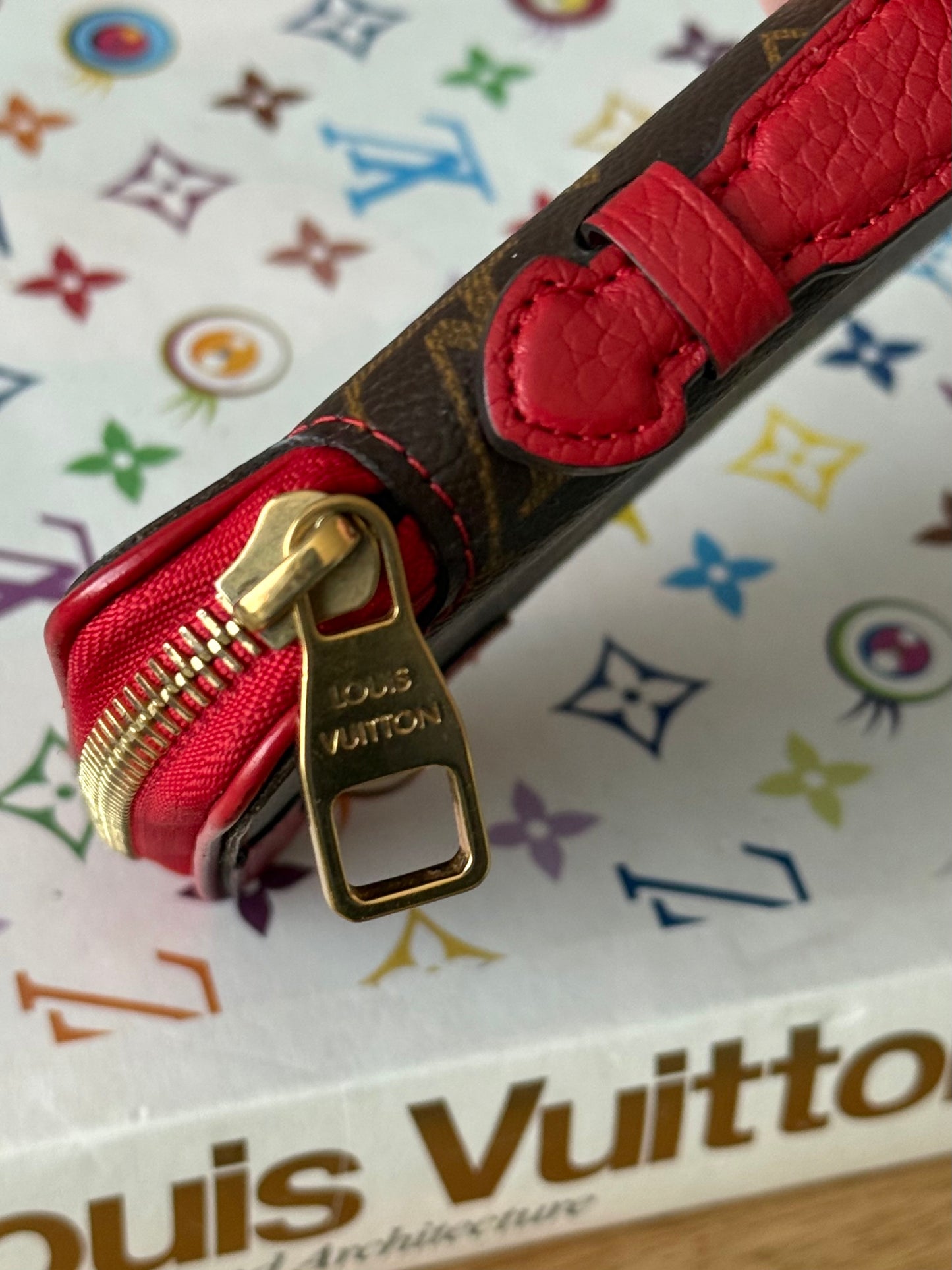 LV Cerise Daily organizer