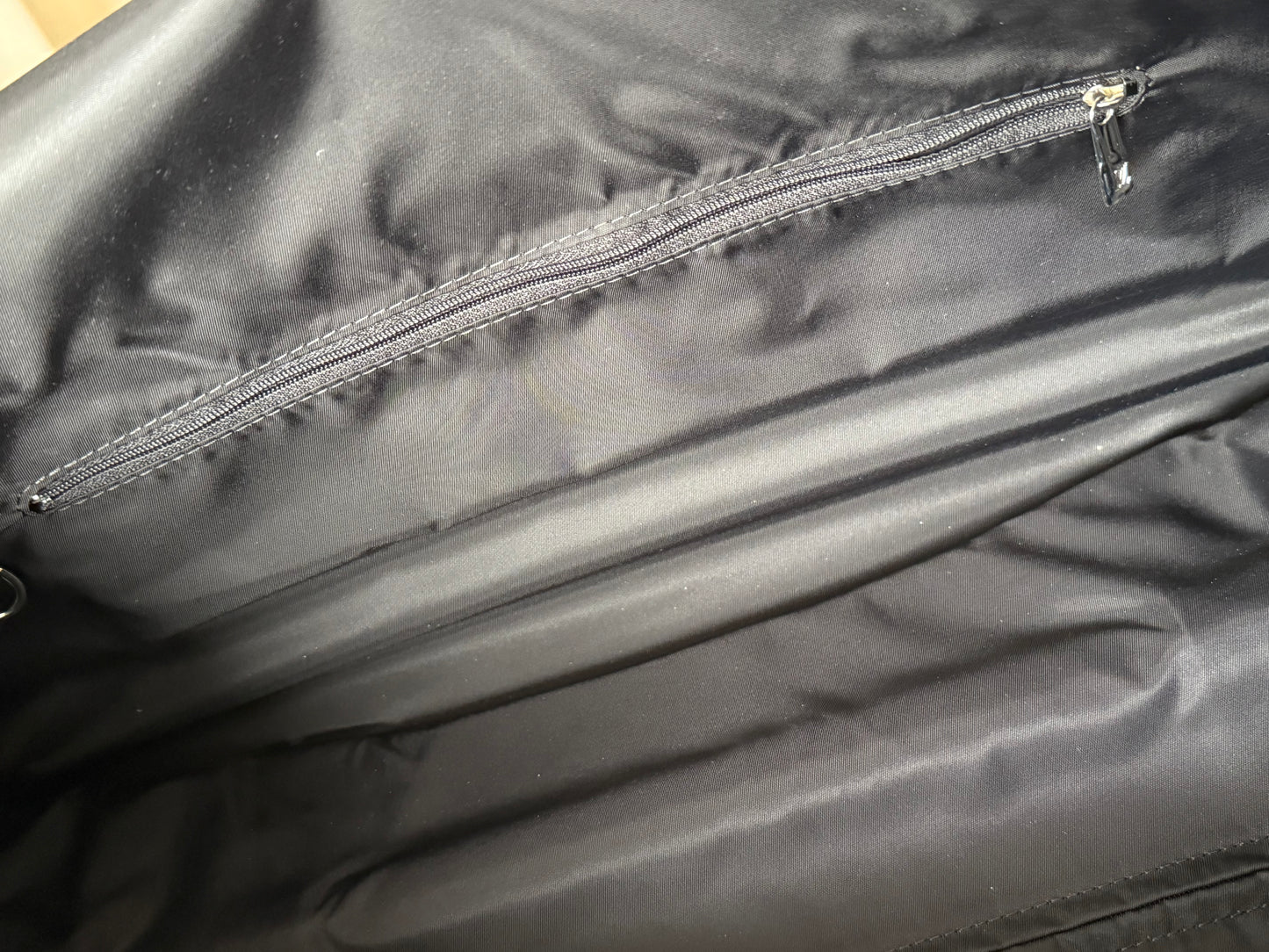 Neo Eole 55 Graphite Rolling bag