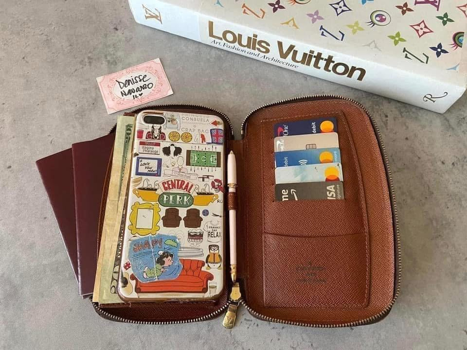 LV Geode Wallet