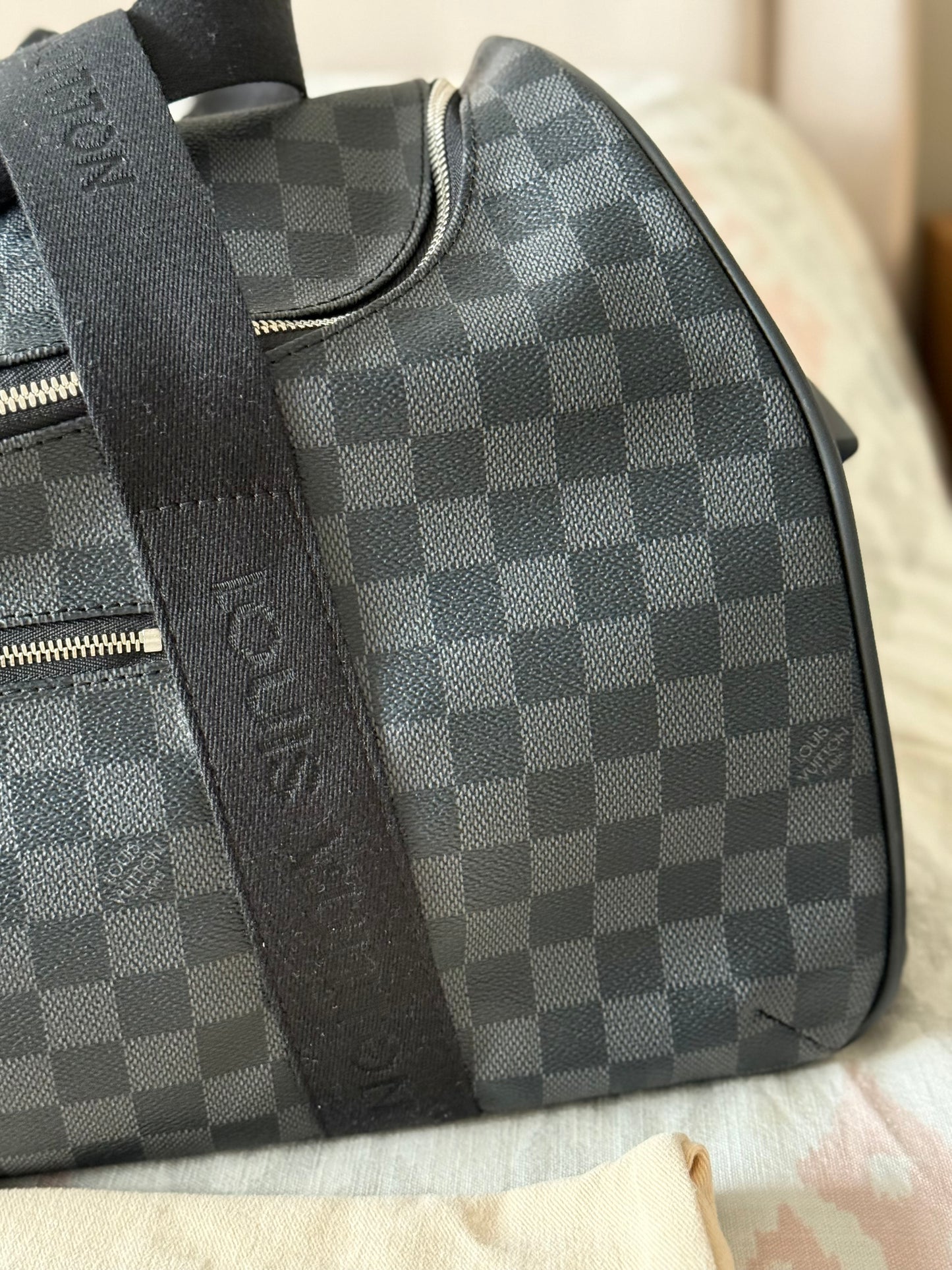 Neo Eole 55 Graphite Rolling bag