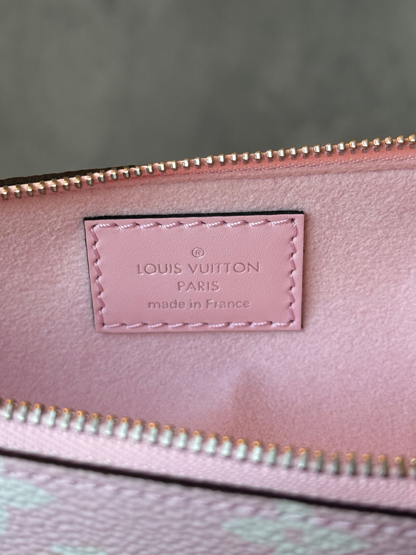 LV Elizabeth Pencil Pouch Pastel