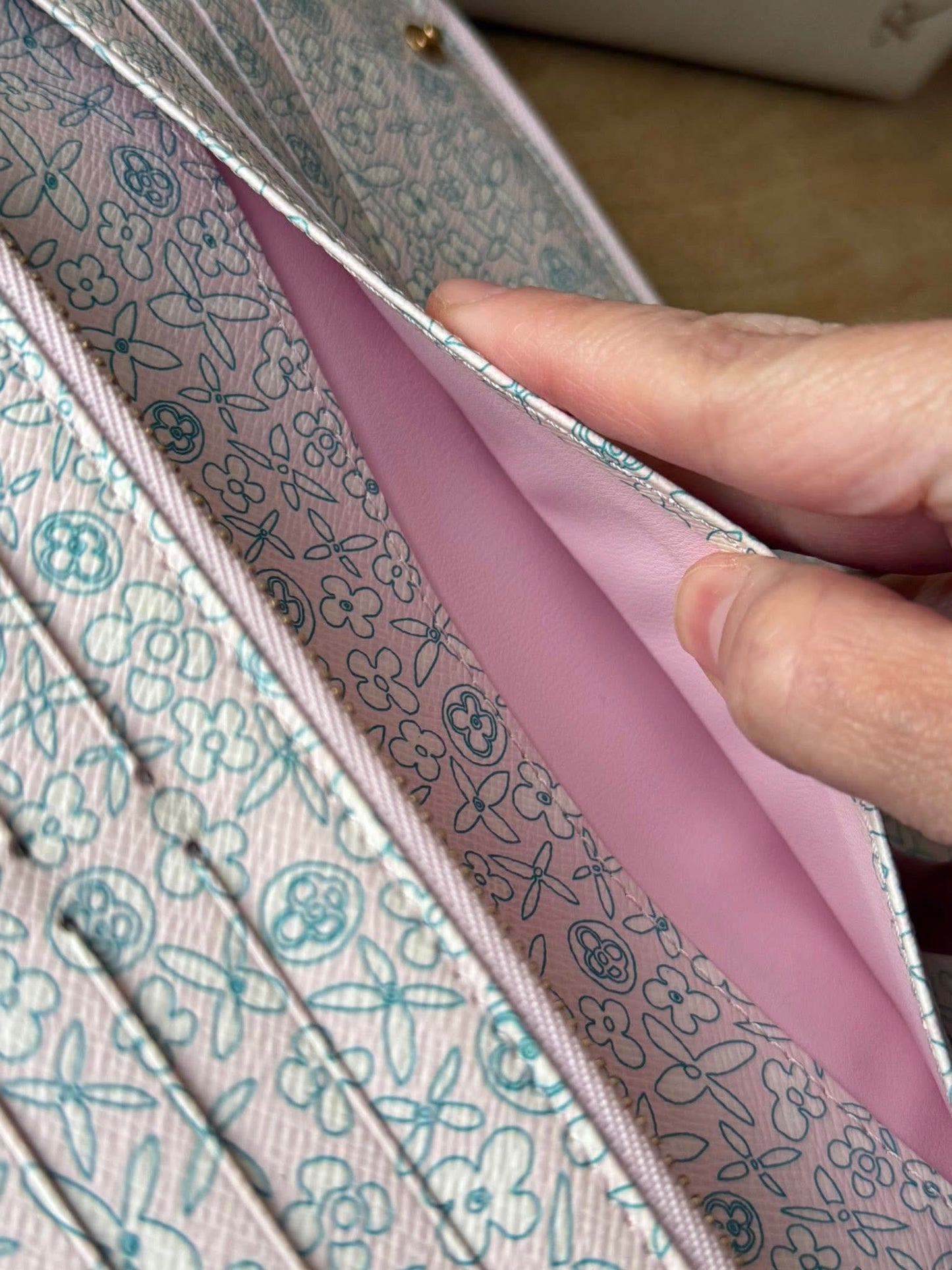 LV Insolite wallet