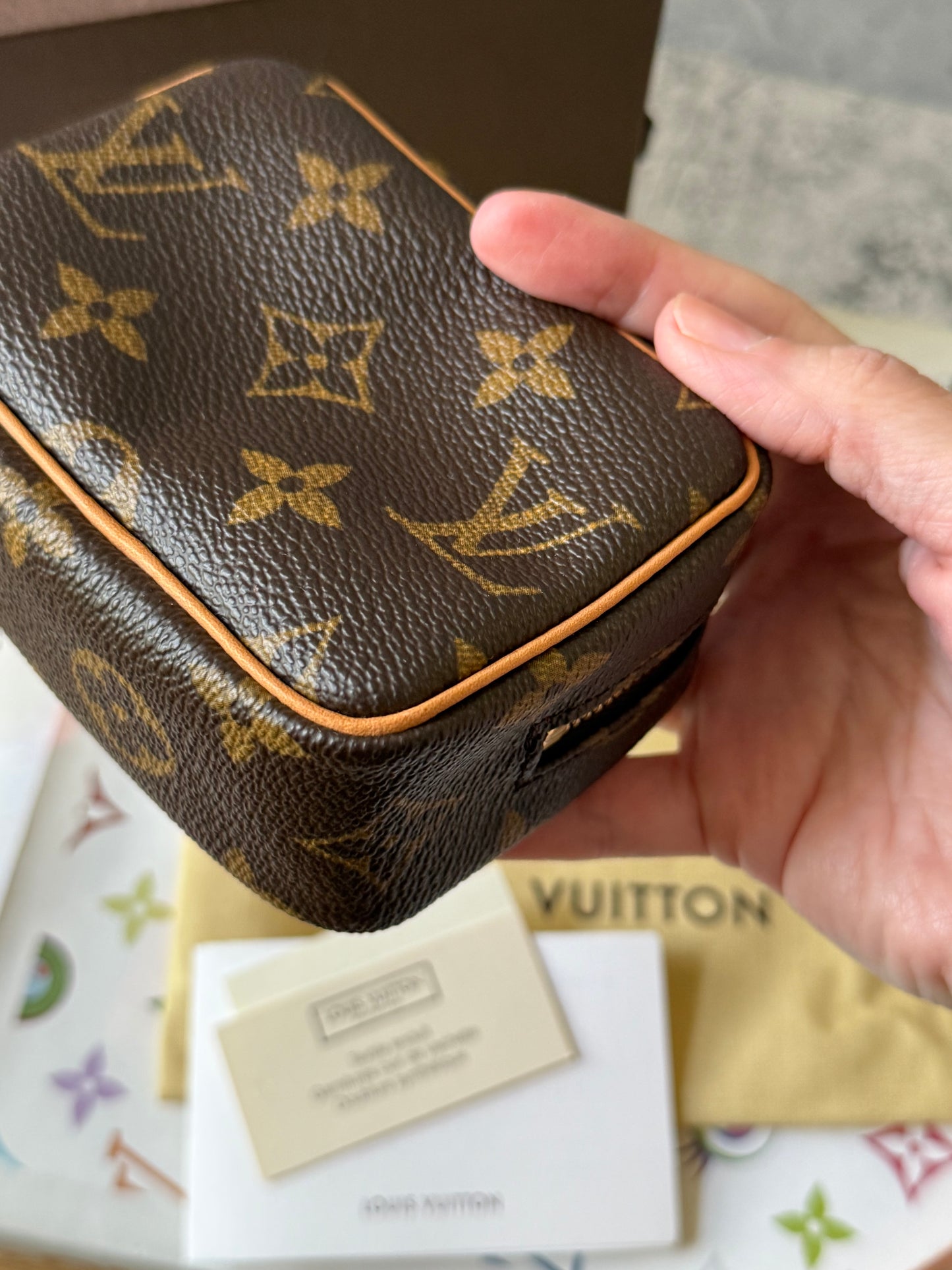 LV Wapity Pouch