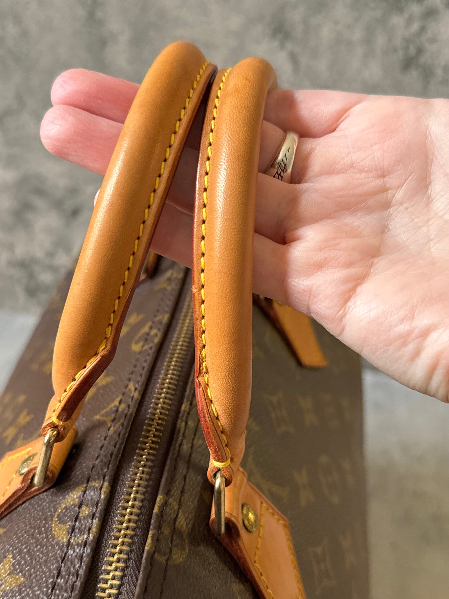 LV Speedy 35 Monogram
