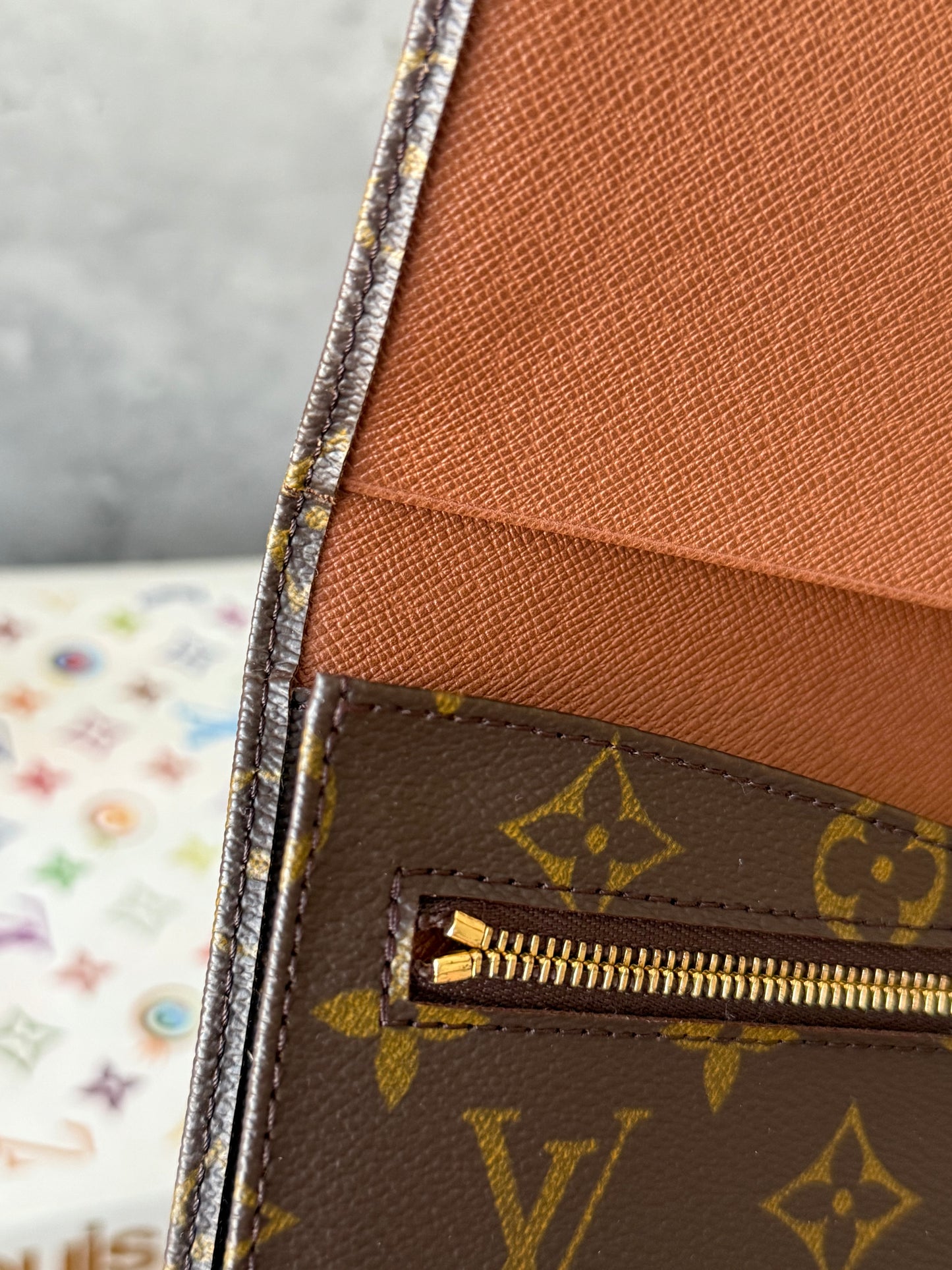 LV Rabat 23 Clutch