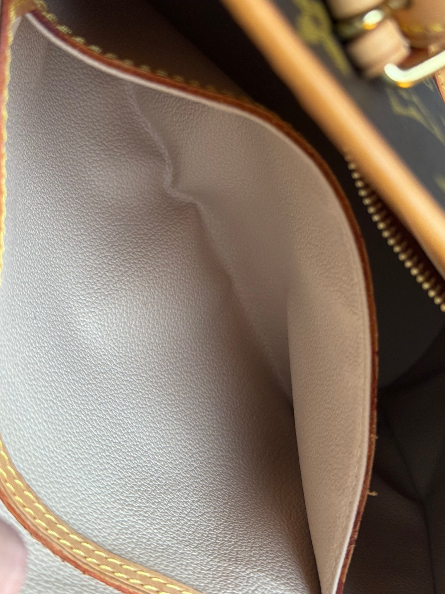 LV Bucket PM Monogram