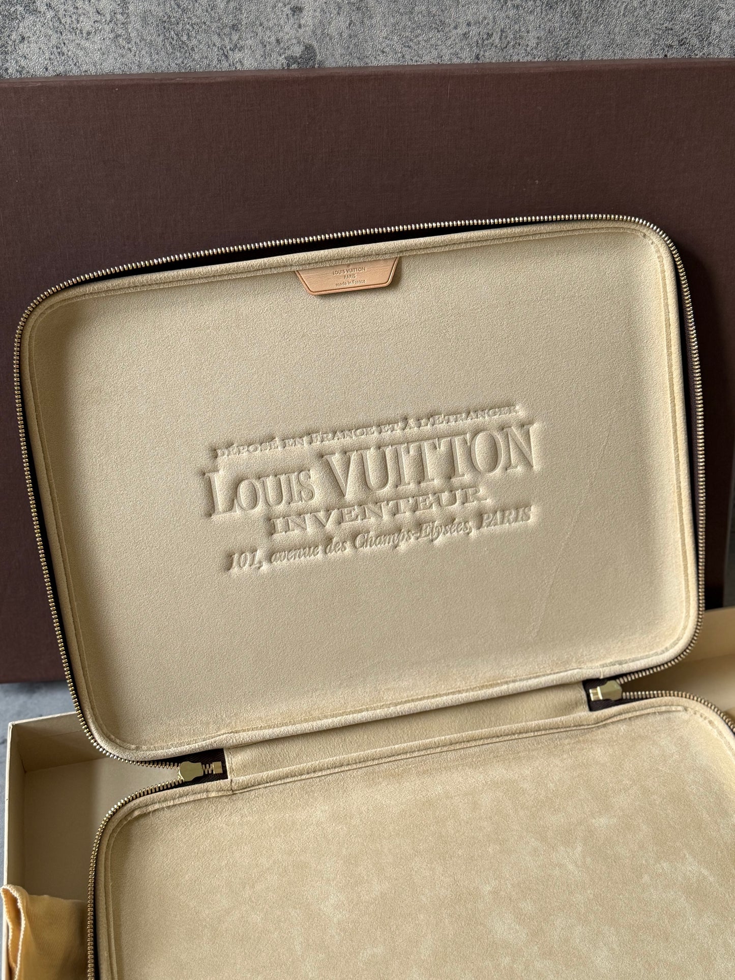 LV Laptop sleeve monogram