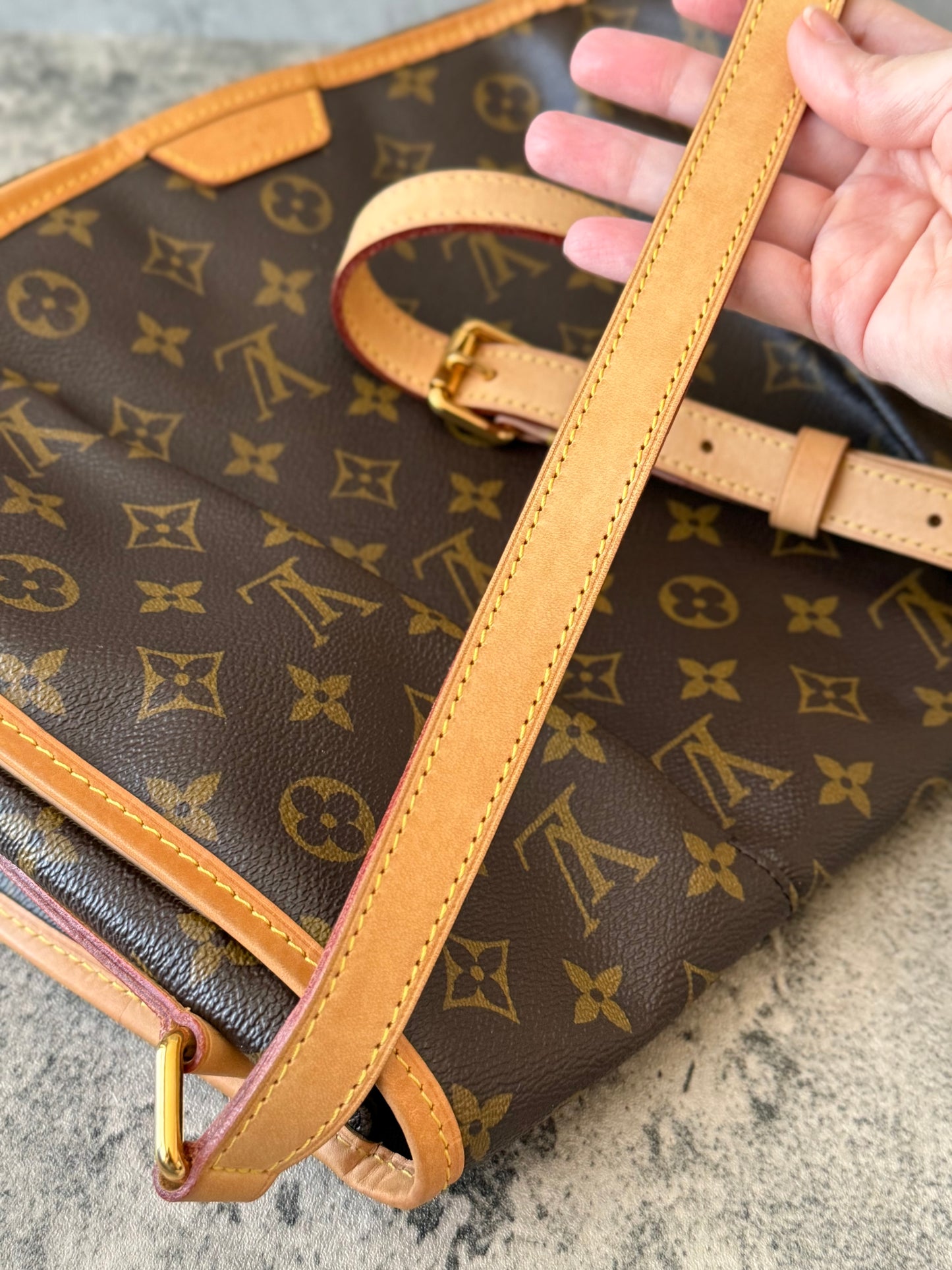 LV Menilmontant MM