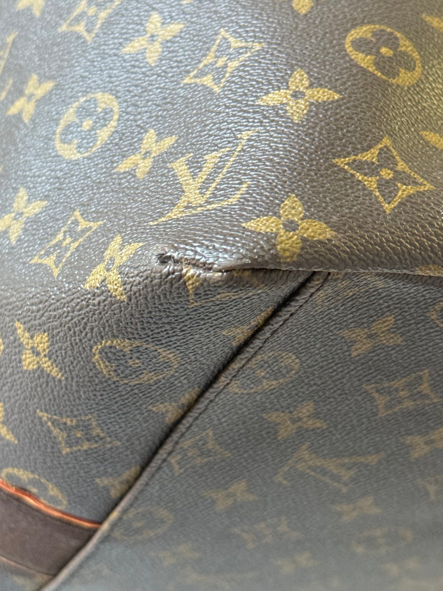 LV Weekender Beaubourg MM