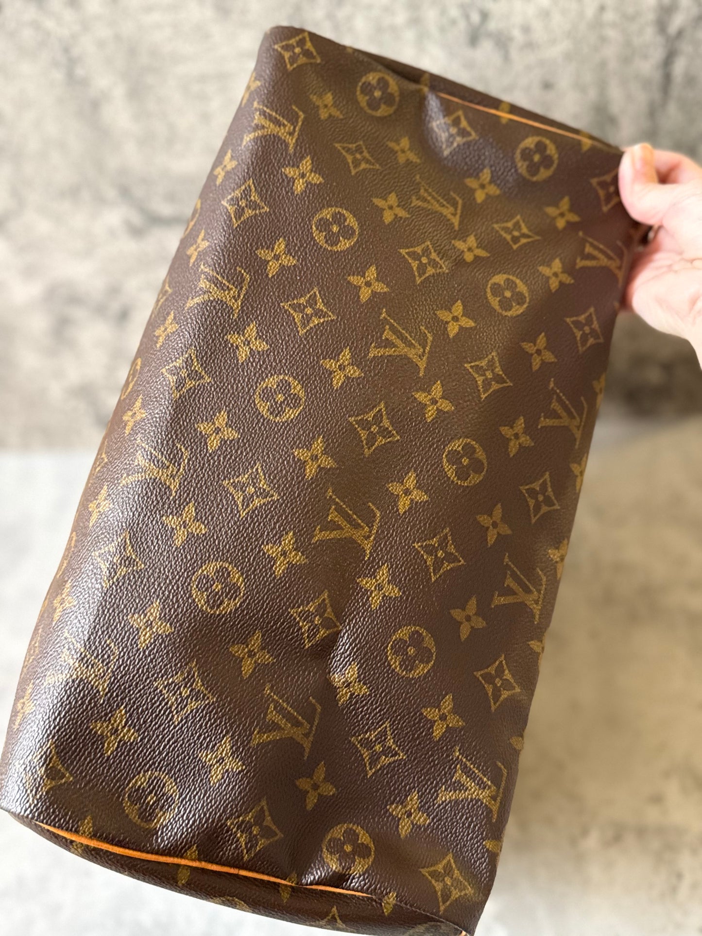 LV Speedy 35 Monogram