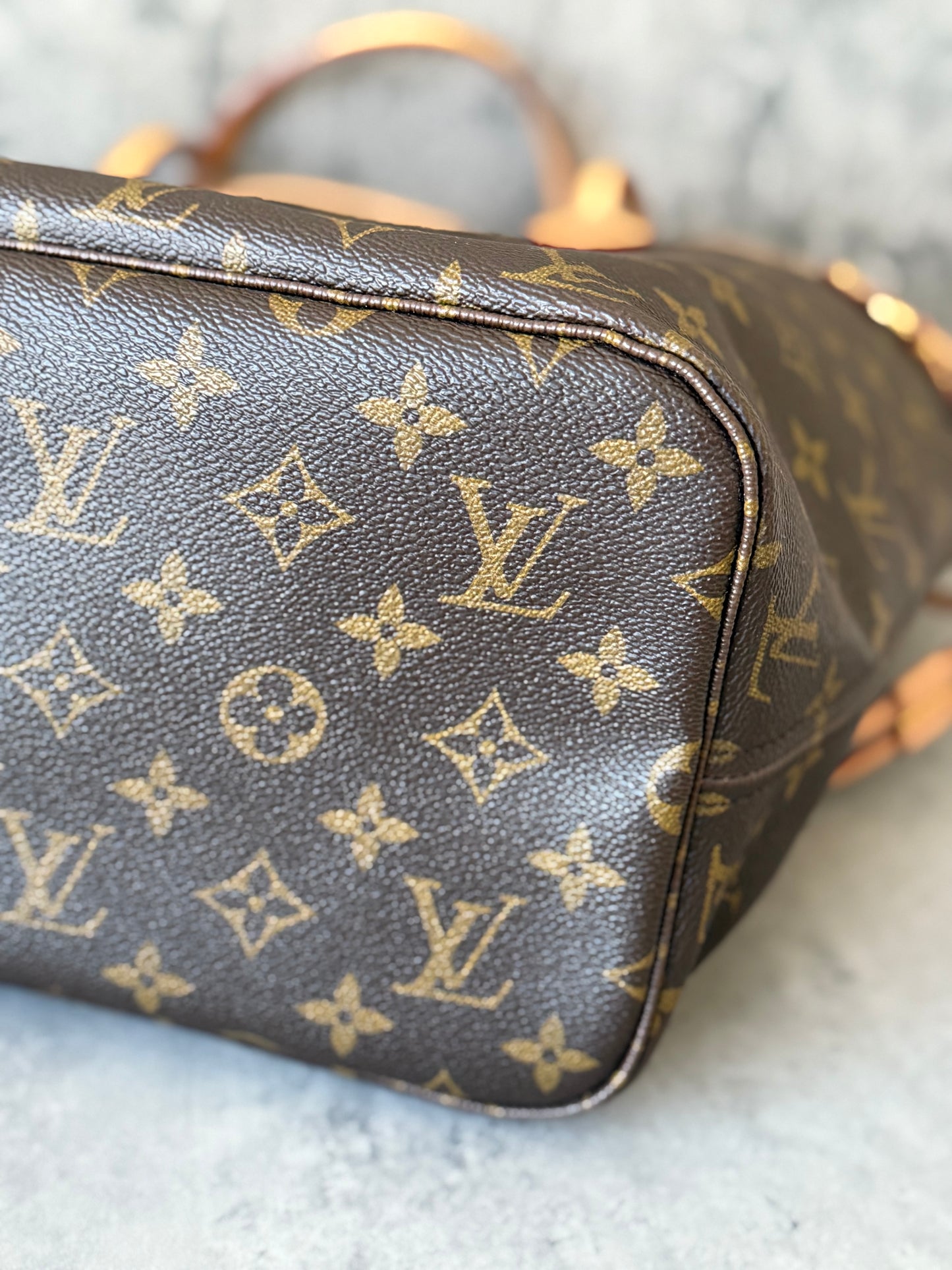 LV Neverfull MM Beige
